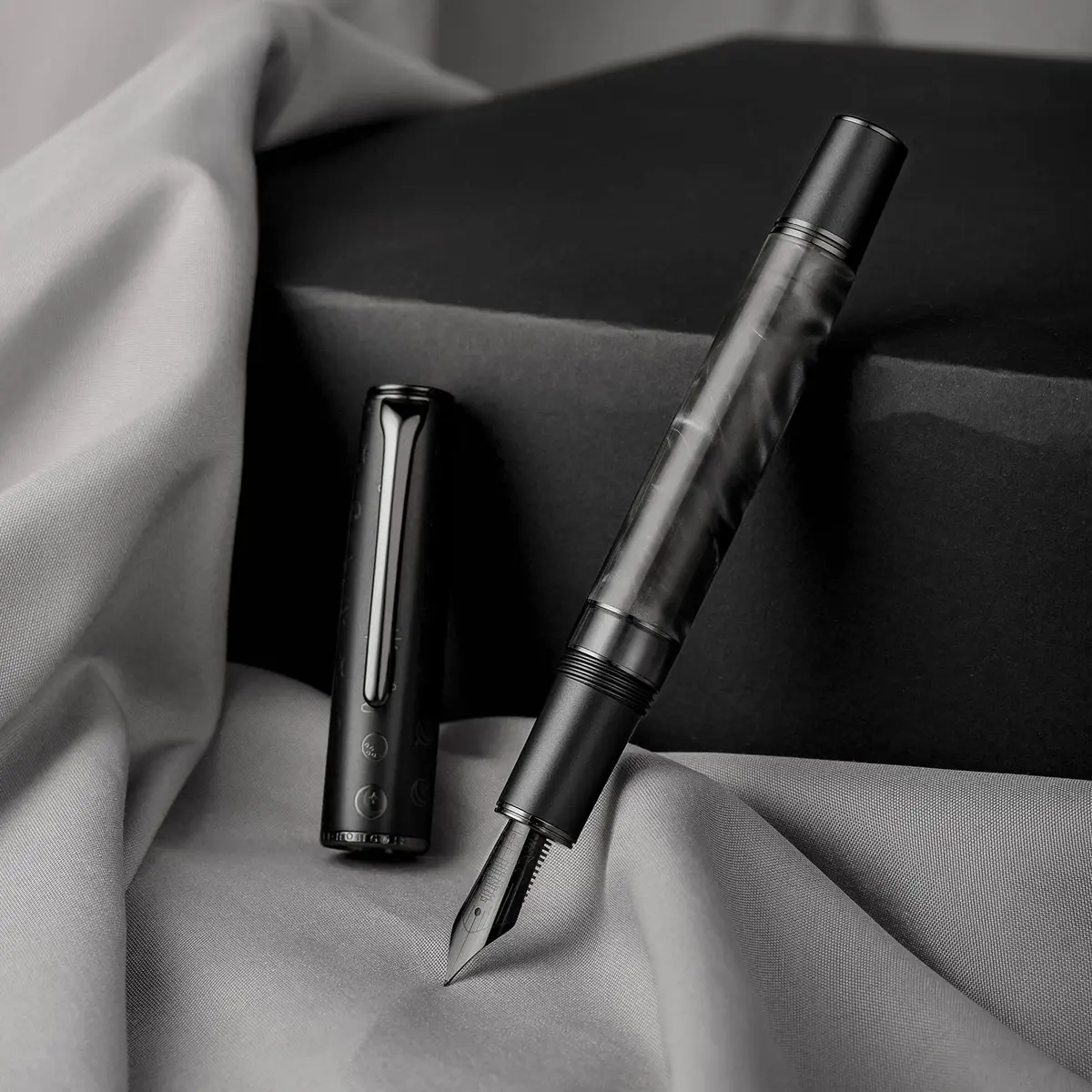 Asvine Hongdian N7 Gray Resin Fountain Pen 0.6mm | Classic Piston Filler, Smooth Writing, Luxury Gift (70-120 chars) - view 4