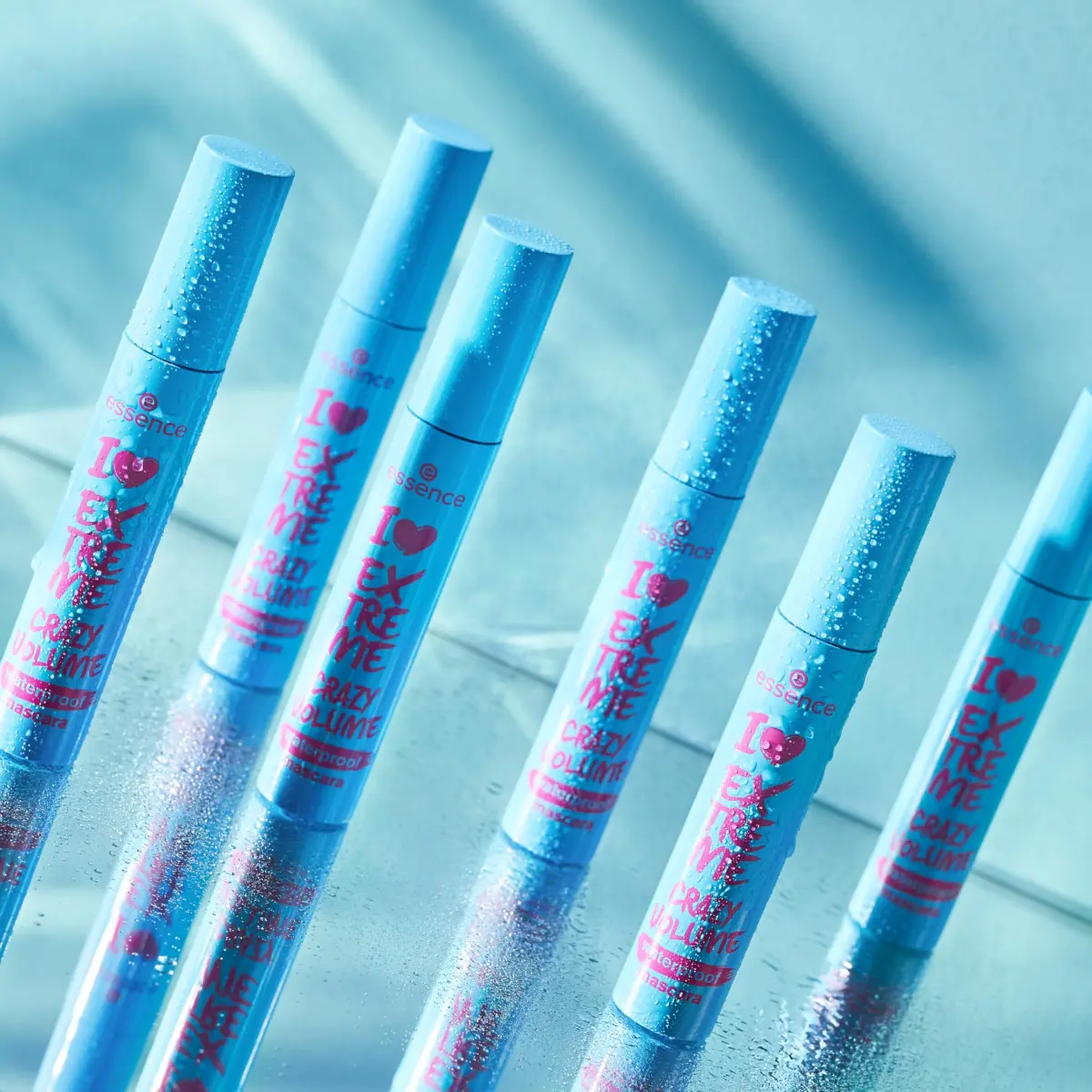 Essence I Love Extreme Crazy Volume Waterproof Mascara (12ml / 0.4 Fl Oz) | Mega Volume & Waterproof Wear - view 7