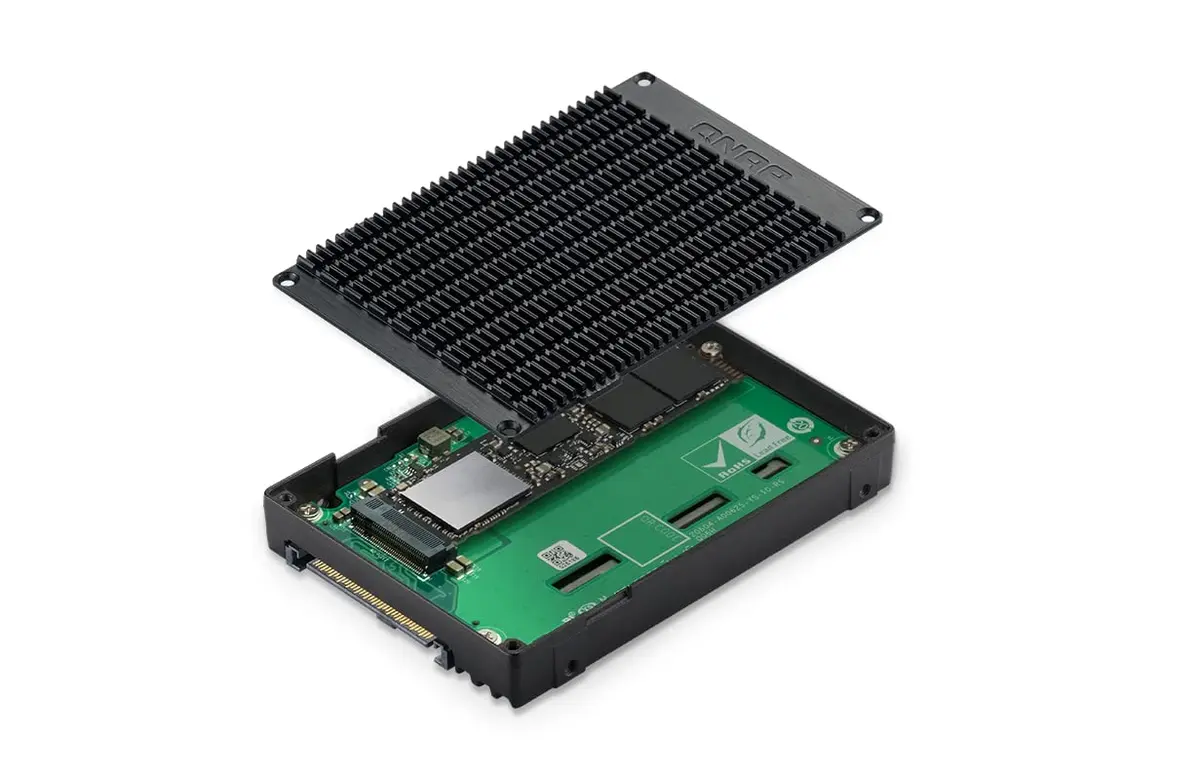 QNAP Network Interface Controller Adapter for PCIe 4.0 NVMe SSD | U.2 PCIe NVMe Support (70-120c) - main product image