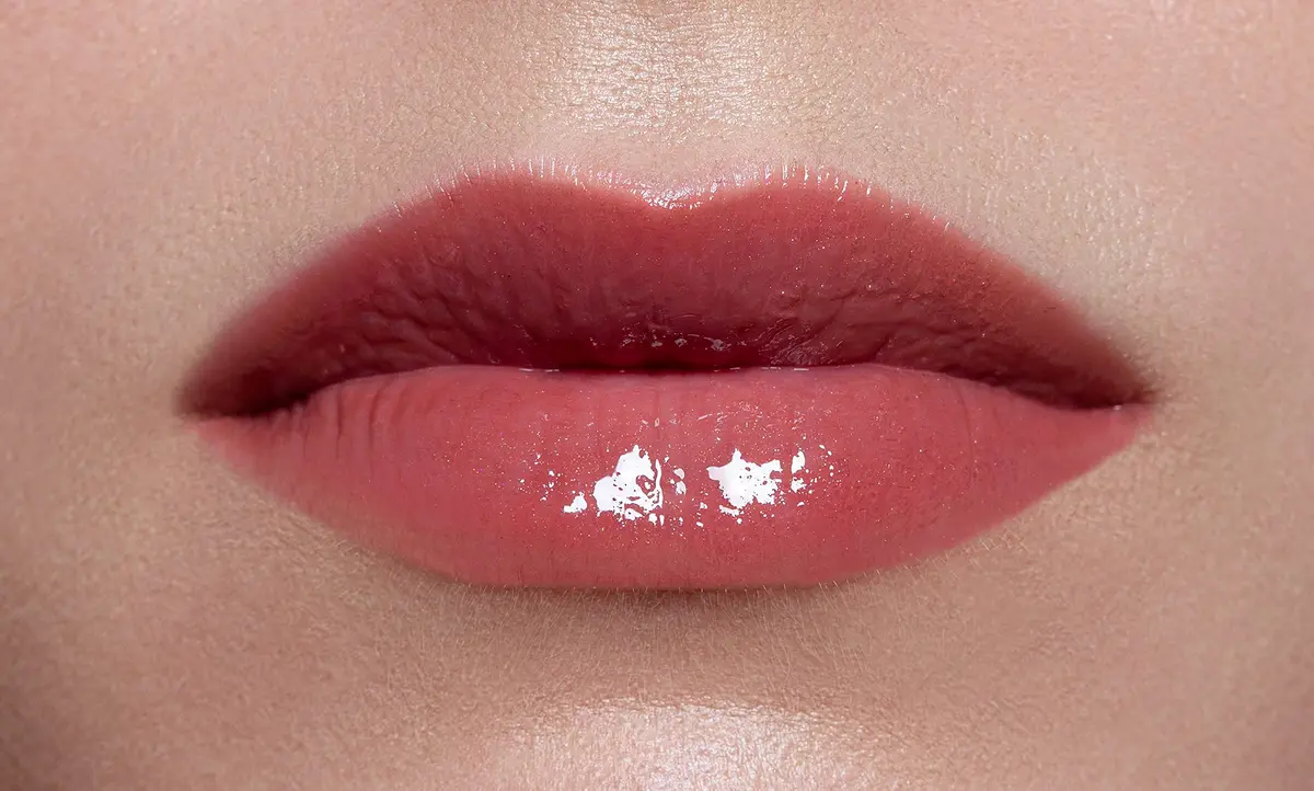 Viseart Miette Viseart Paris Moisture Boost Oil Lip Shine Fleur | Hydrating Vegan Lip Gloss - view 2