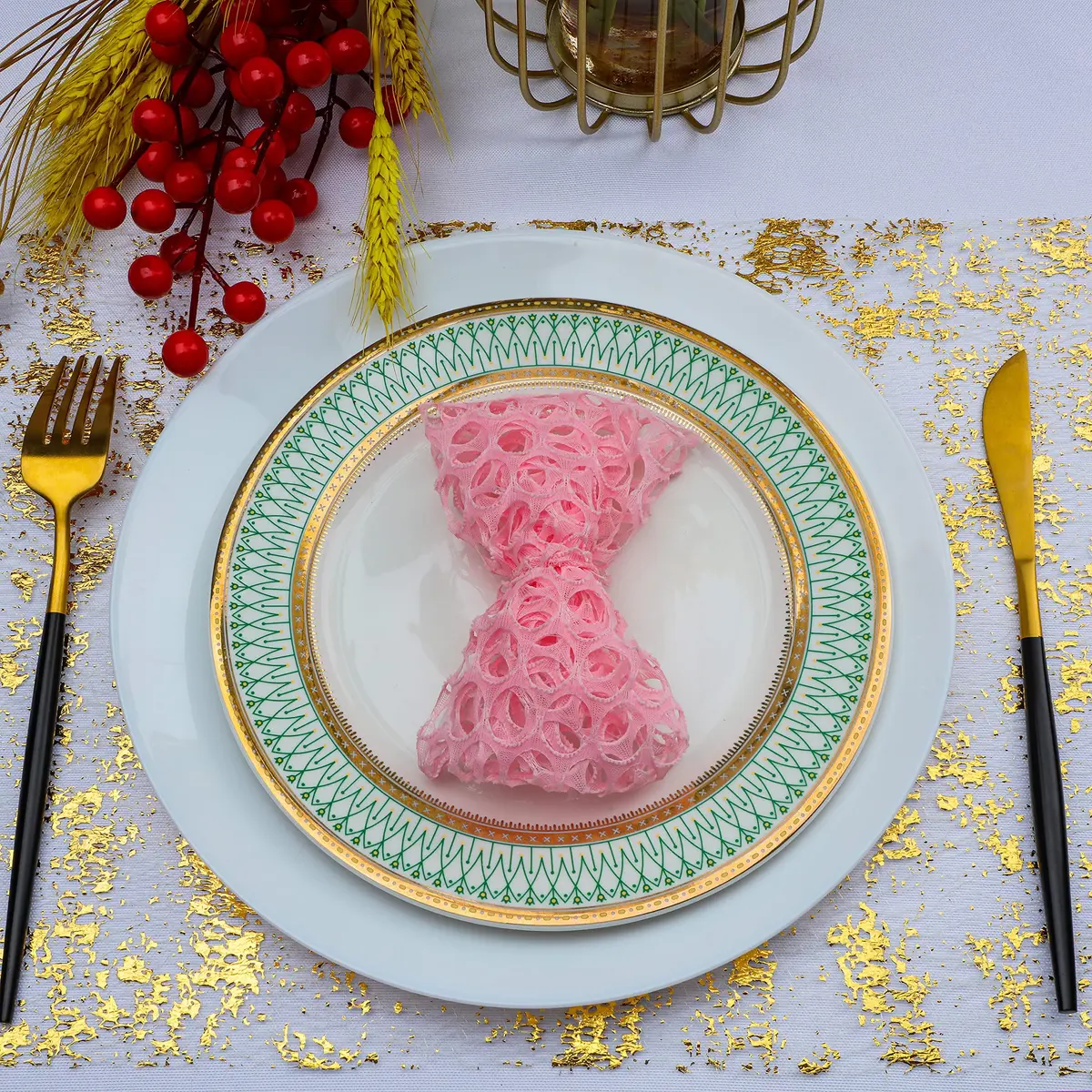 Snowkingdom Gold Sequin Glitter Table Runner 274 cm (900 inches) | Sparkly Metallic Foil Mesh Roll for Parties & Events - view 6