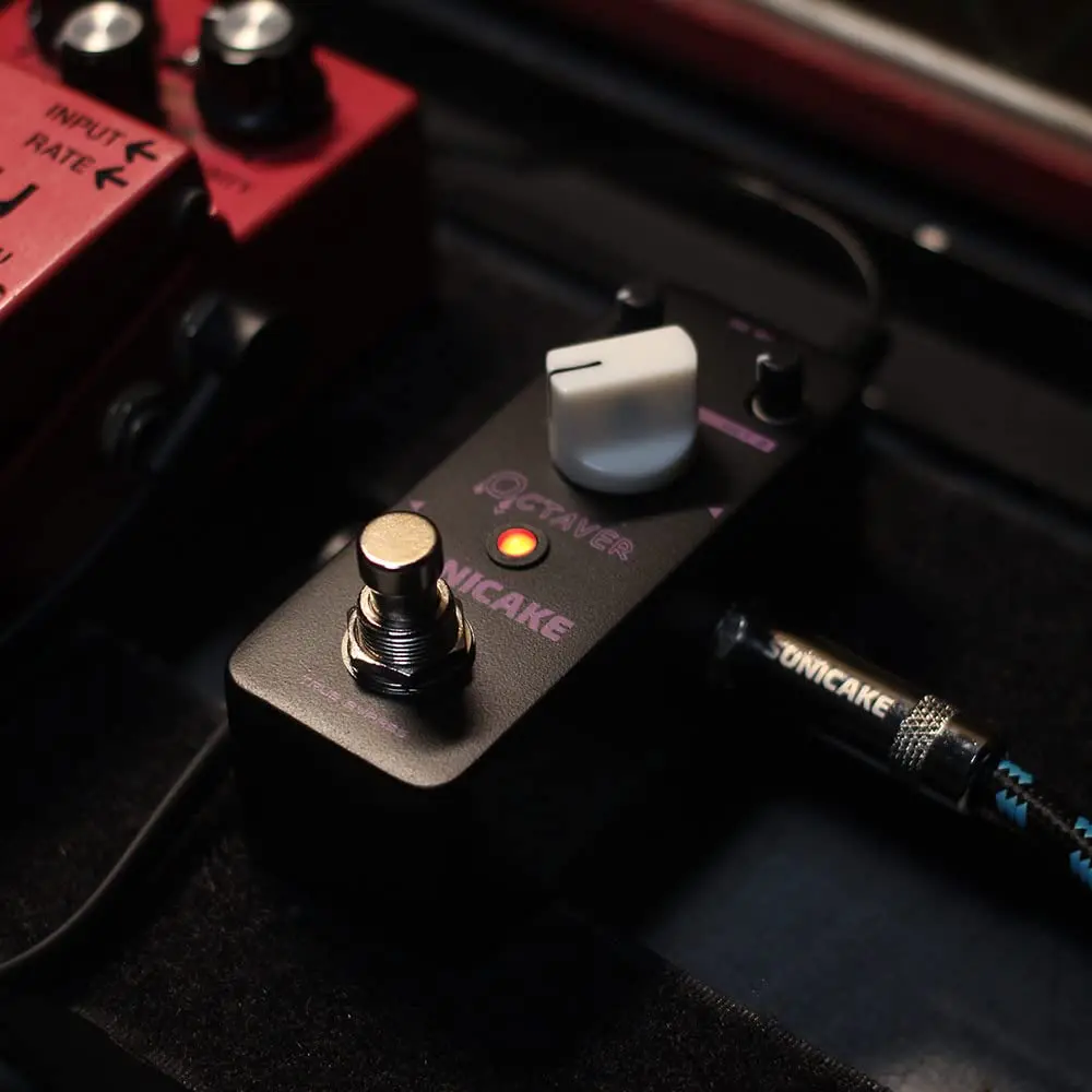 SONICAKE Octave Guitar Pedal Analog Classic Lower Octave Guitar Effects Pedal for Guitar & Bass, True Bypass - Octaver 9V DC (3.68 in) - view 7