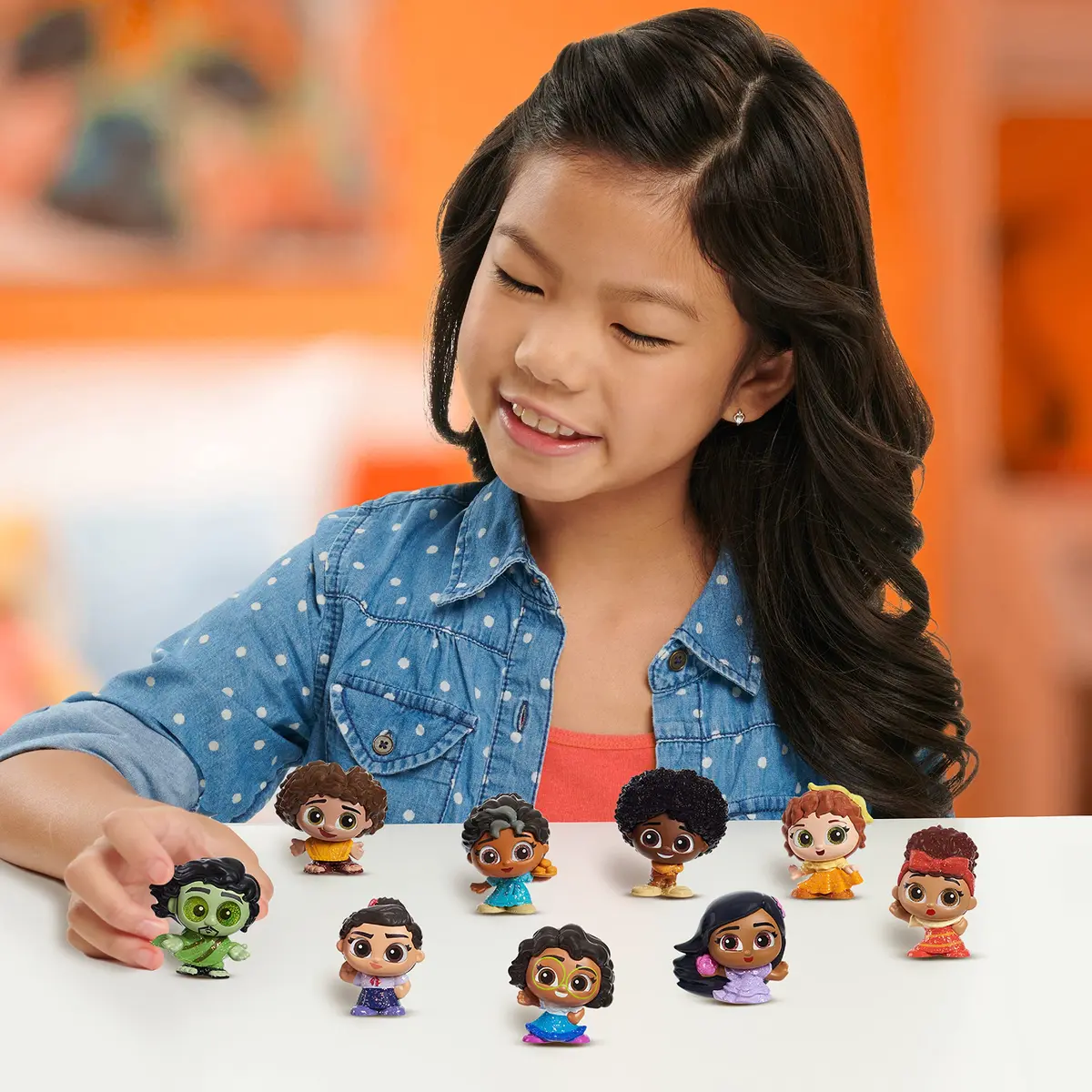 Disney Doorables Encanto Collection Peek 9 Figurines | Just Play Toys for Ages 5+ - view 5