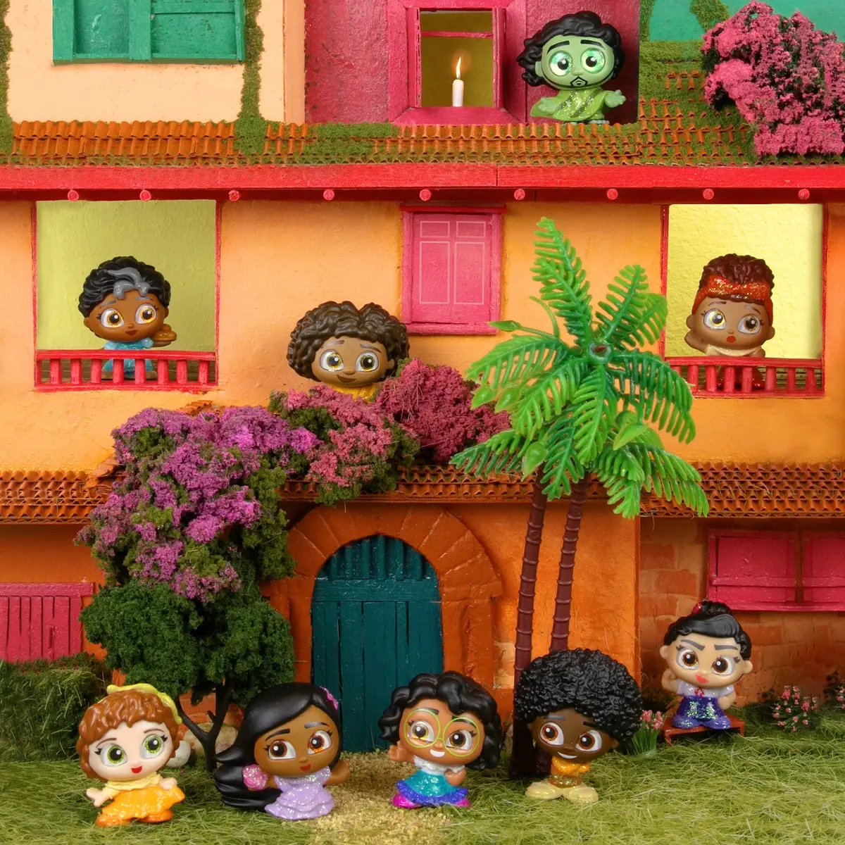 Disney Doorables Encanto Collection Peek 9 Figurines | Just Play Toys for Ages 5+ - view 7