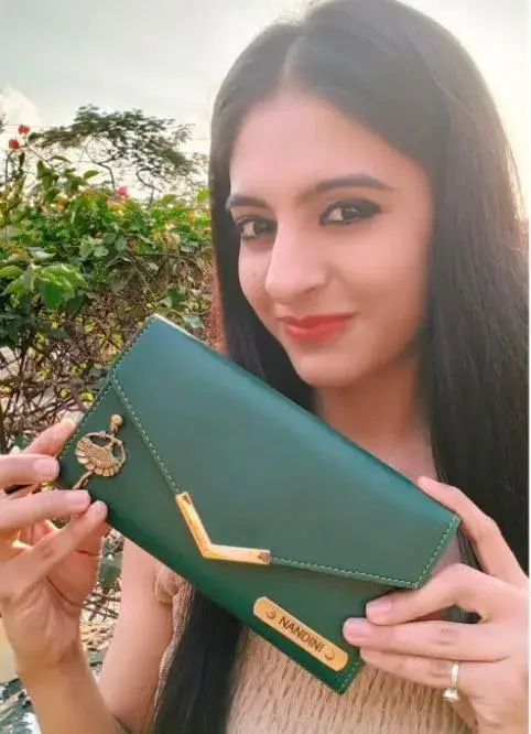 YOUR GIFT STUDIO Personalised Leather Gift Set for Women | Wallet, Passport Cover, Sunglasses Case, Keychain (Green) - view 3