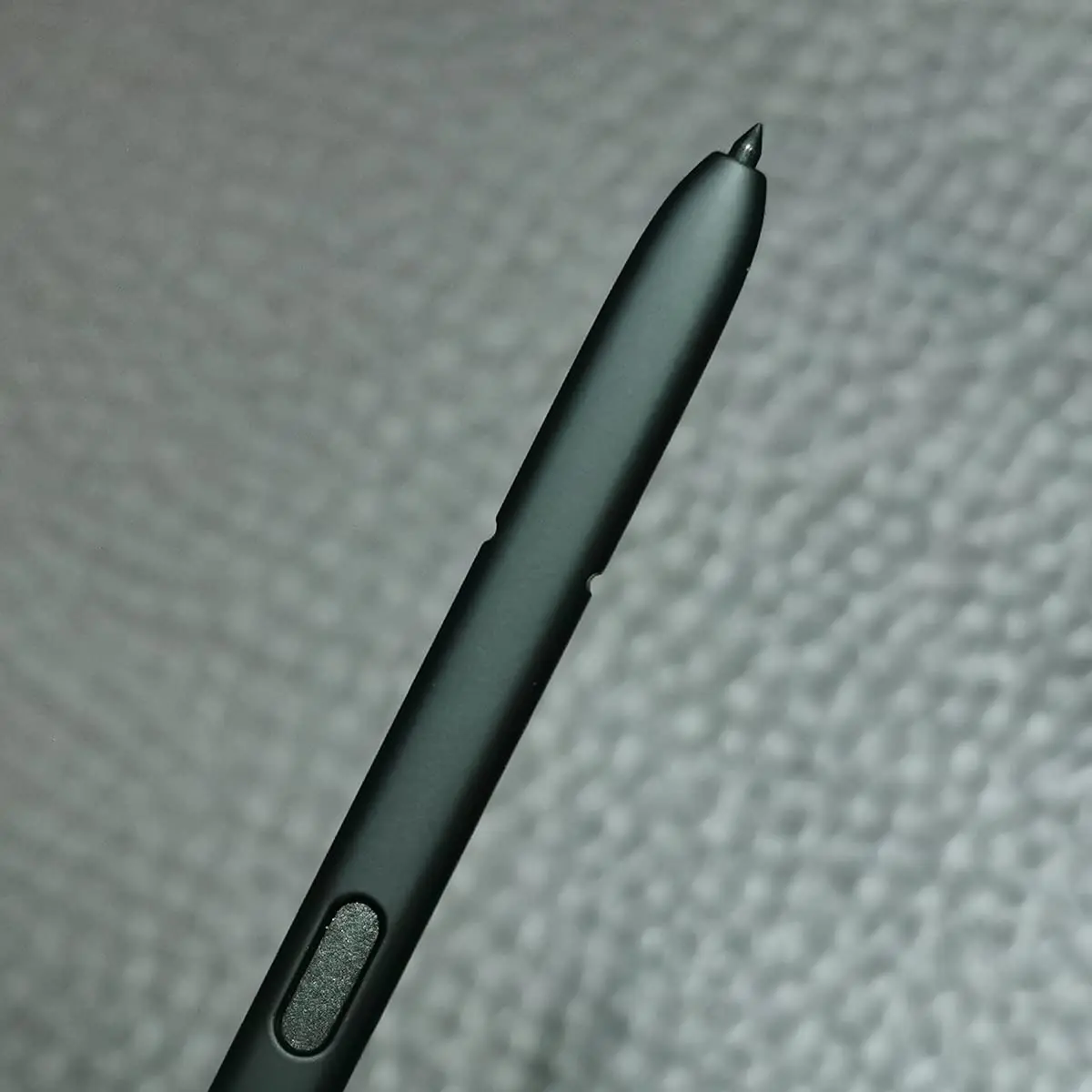 Bestdealing S22 Ultra 5G S Pen Replacement Stylus for Samsung Galaxy S22 Ultra 5G 6.8" Phantom Black | Non-Bluetooth Stylus with 5 Tips & Repair Tool - view 3