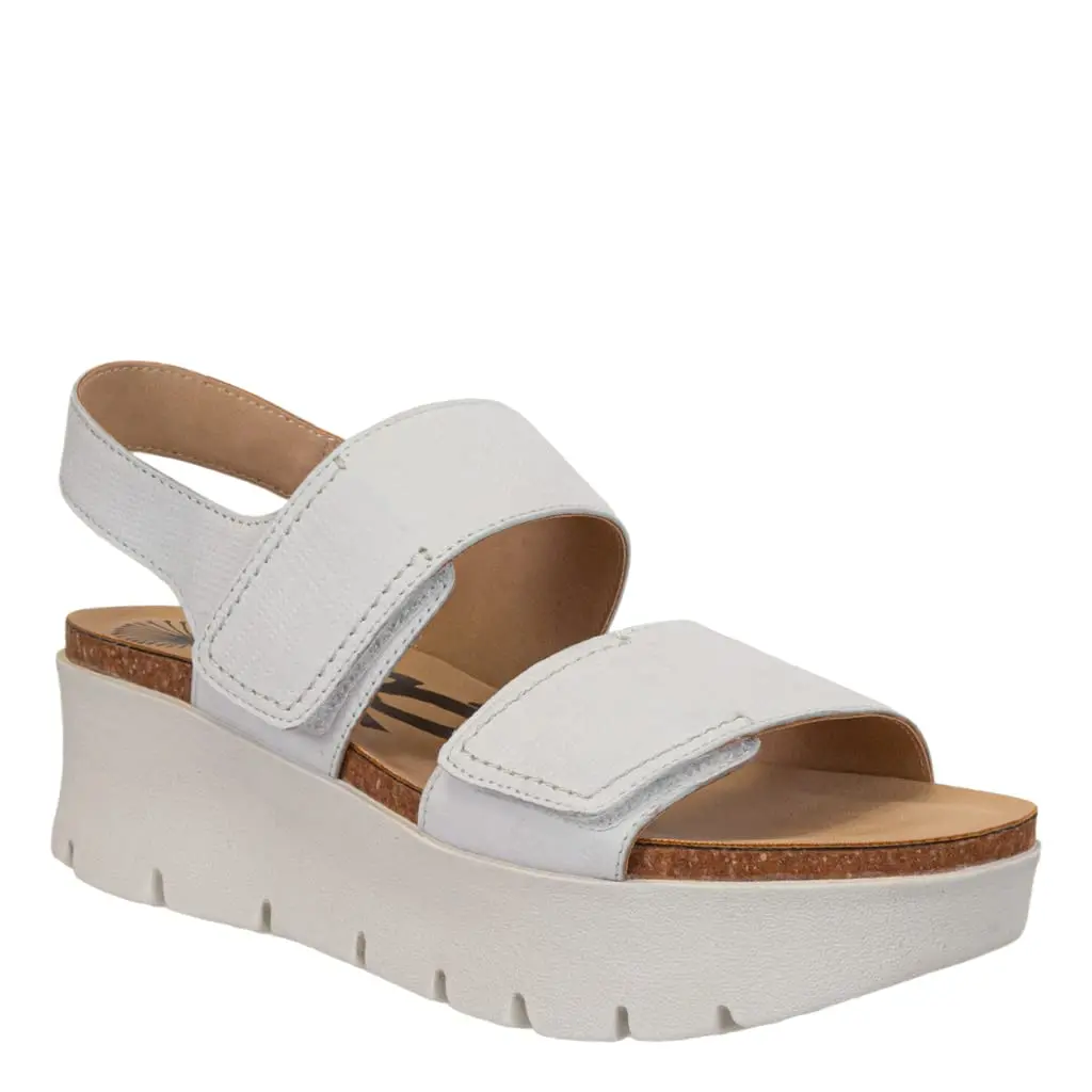 OTBT MONTANE Platform Sandal, DOVE, US Size 8 | Sporty Lightweight Fit - main product image