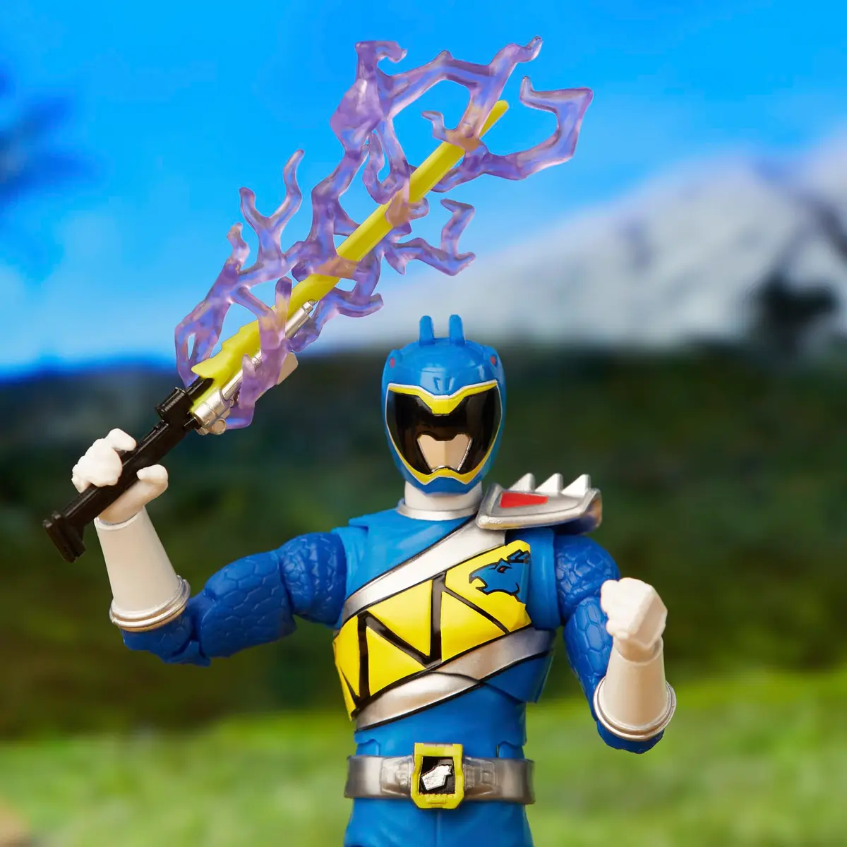 Power Rangers Lightning Collection Dino Charge Blue Ranger 6-inch Action Figure | Premium Poseability for Kids 4+ - view 4