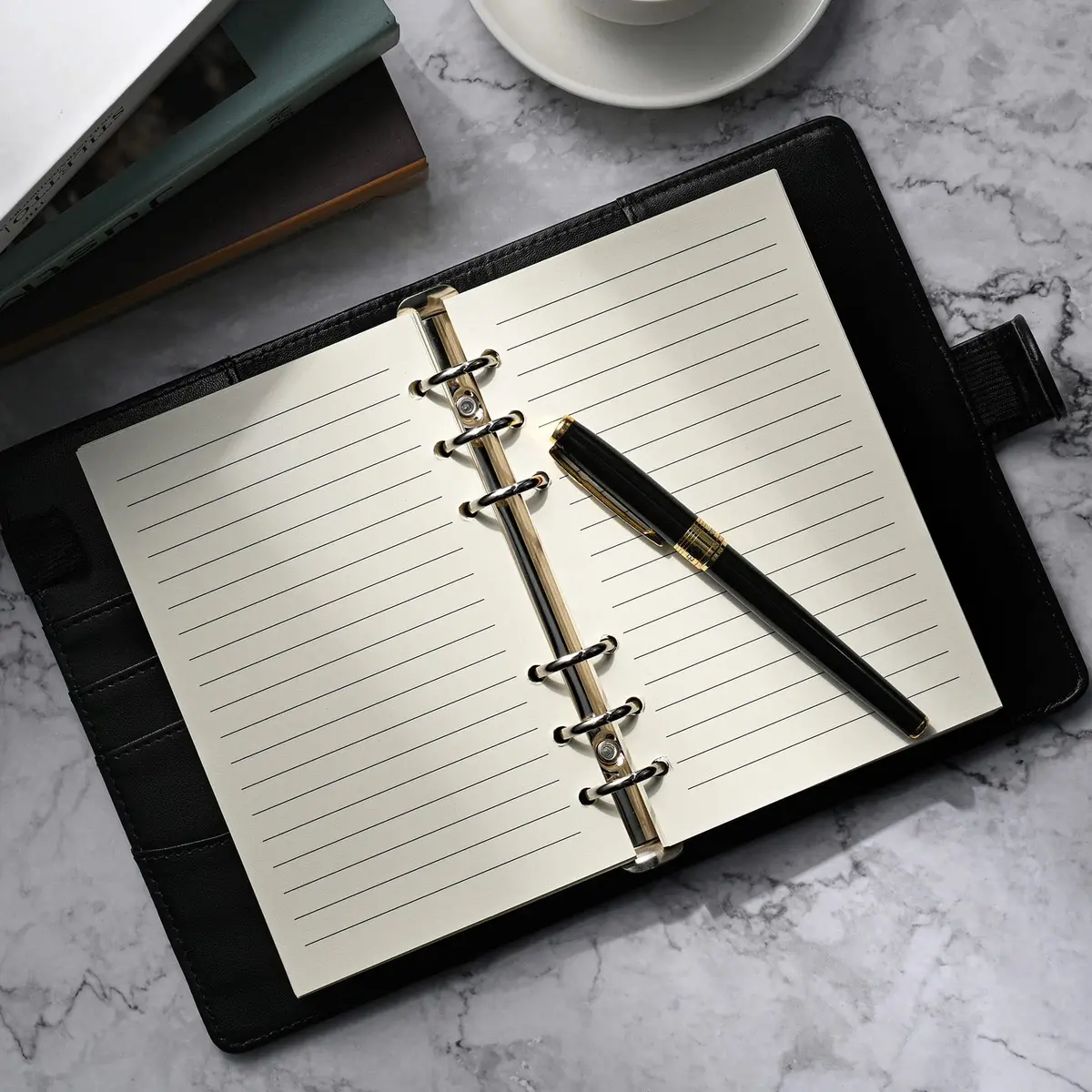 Tofun A6 Refillable Paper for 6-Ring Binders, 10.5 x 17cm | 80 Sheets, 7mm Ruled, Cream - view 6