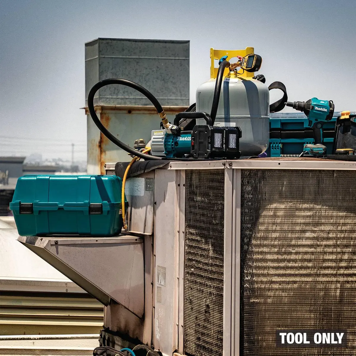 Makita DVP181ZK 18V LXT® Cordless 4 CFM Dual-Stage Vacuum Pump, Tool Only | High Power HVAC Solution - view 6