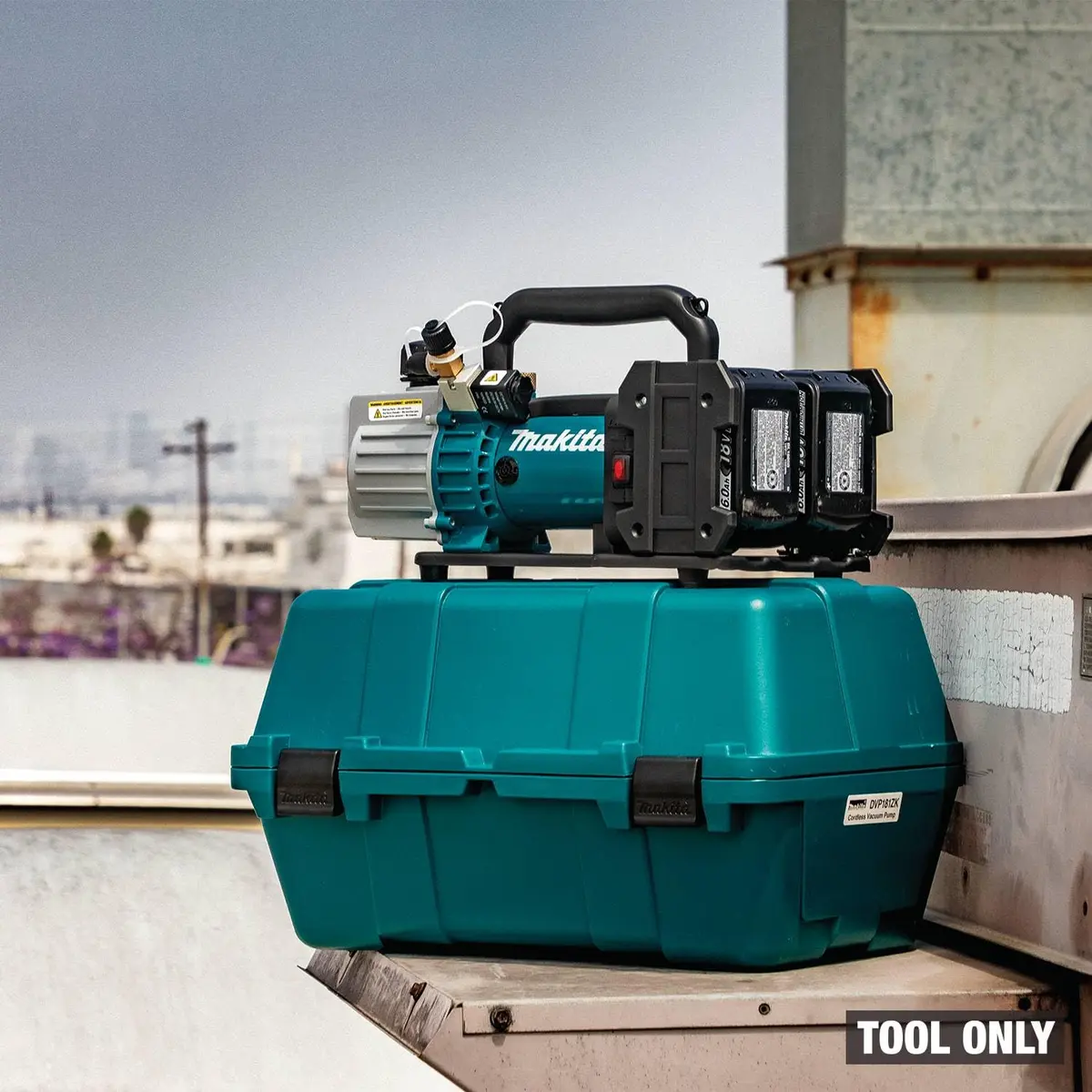 Makita DVP181ZK 18V LXT® Cordless 4 CFM Dual-Stage Vacuum Pump, Tool Only | High Power HVAC Solution - view 3
