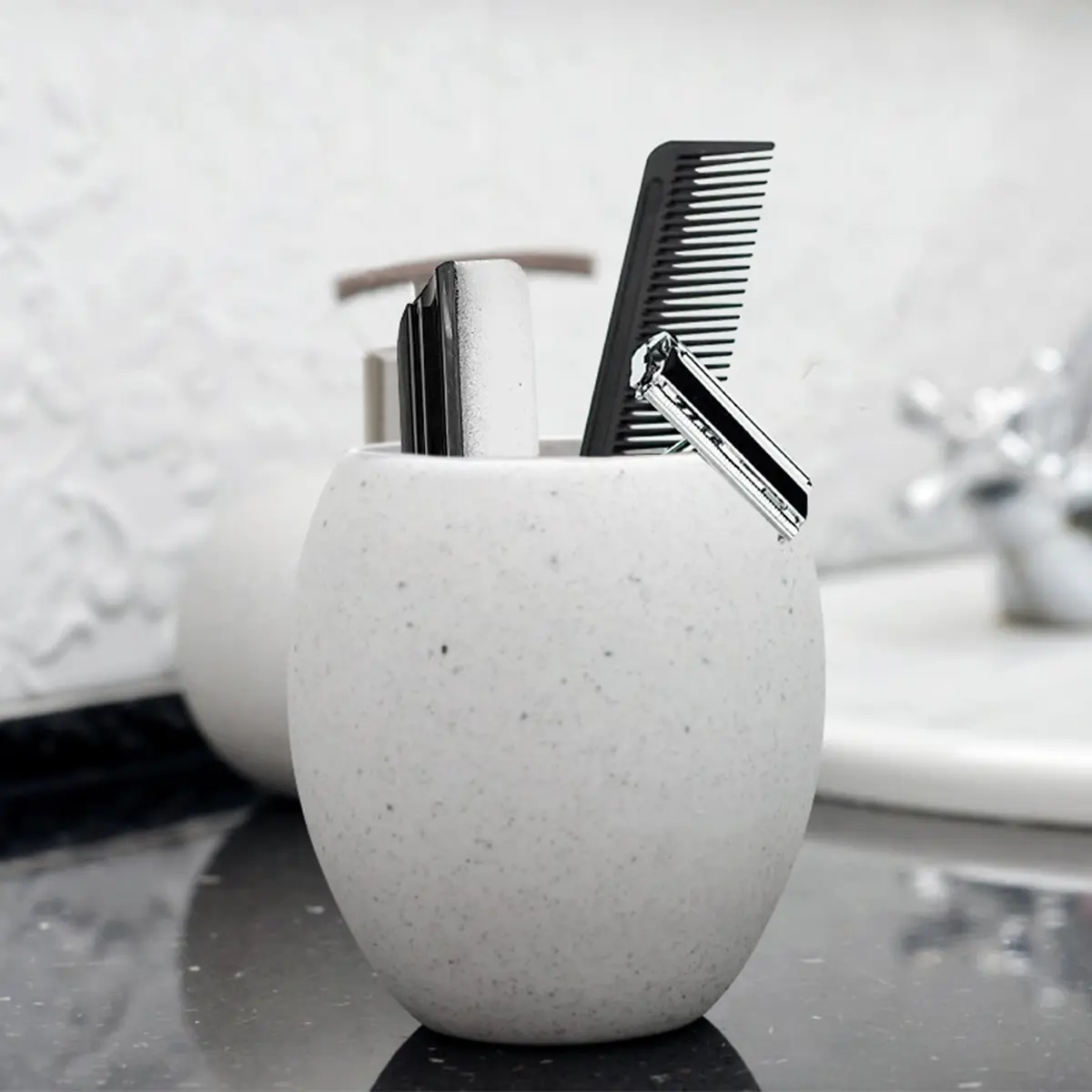 quskay Beard Cleaner Brush | Effortless Beard & Sink Cleanup in India - view 6