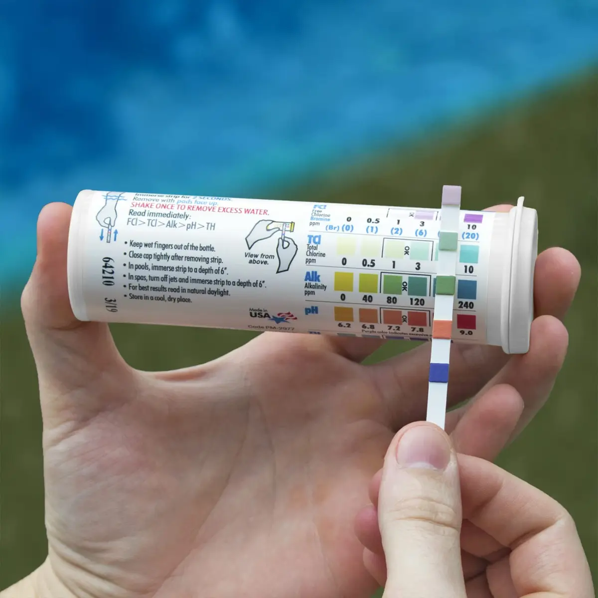 Poolmaster Smart Test 6-Way Swimming Pool and Spa Water Chemistry Test Strips 100 Count (2 Pack) | Test Chlorine, Bromine, pH, Alkalinity, Total Chlorine & Hardness - view 5