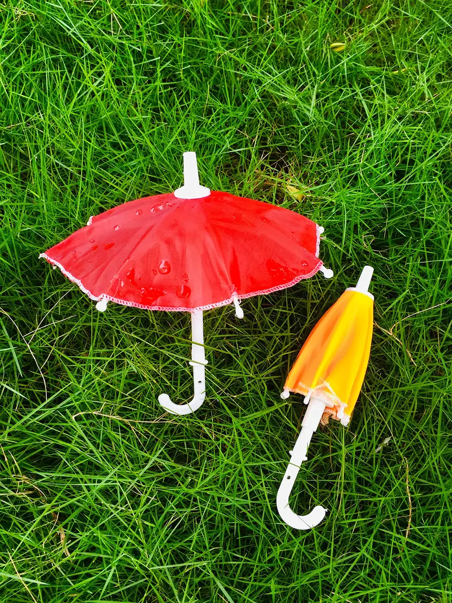 Garden Of Arts Multicolour Cloth Umbrella for Kanhaji Ladoo Gopal | 7 Inch Traditional Decor - main product image
