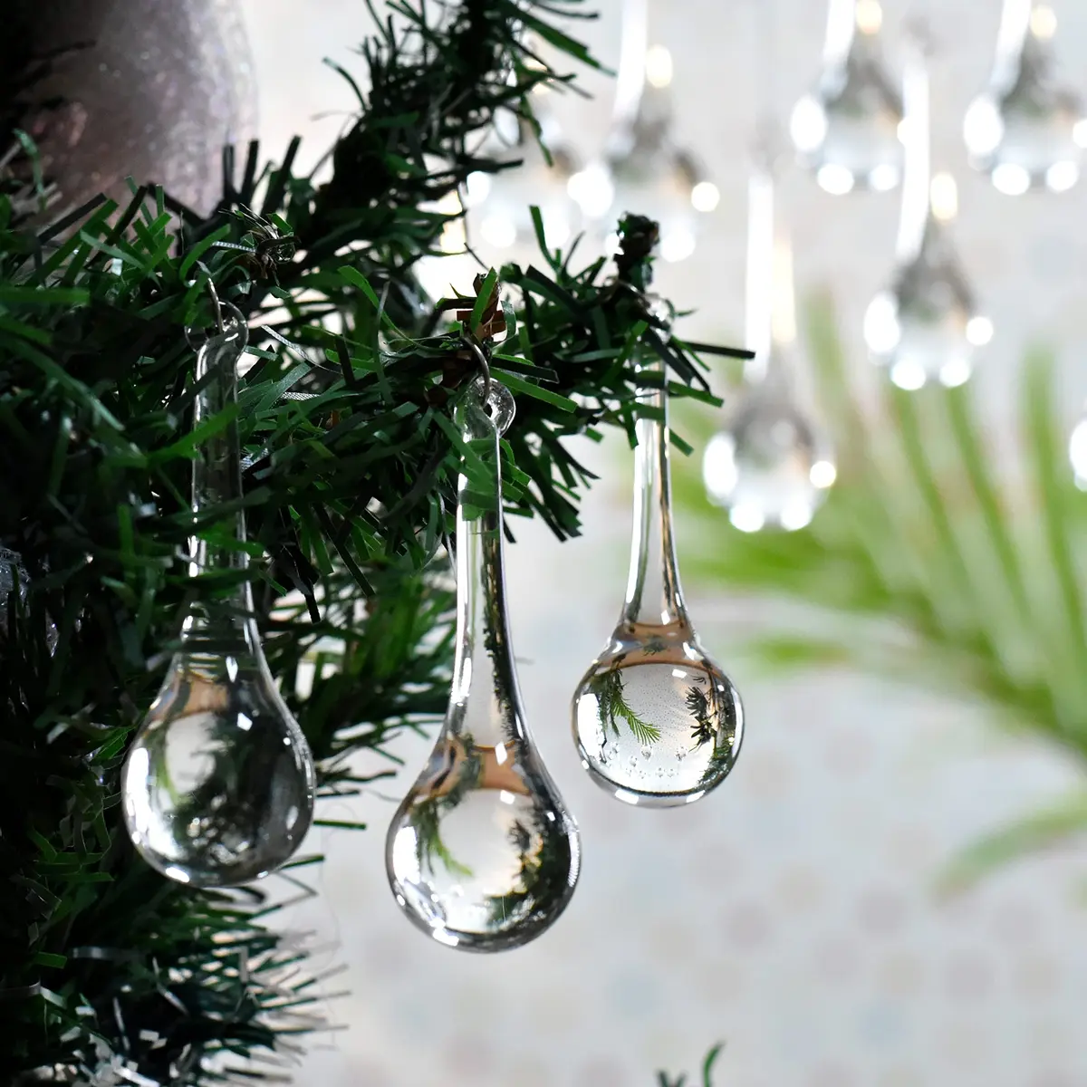 Indian Shelf Clear Glass Teardrop Christmas Ornaments 20 Piece Set | Vintage Style Hanging Decor - main product image