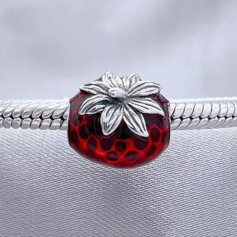 Lkwidi Strawberry Charm 925 Sterling Silver Pendant, 2.6cm x 0.9cm | Compatible with European & US Bracelets - view 9
