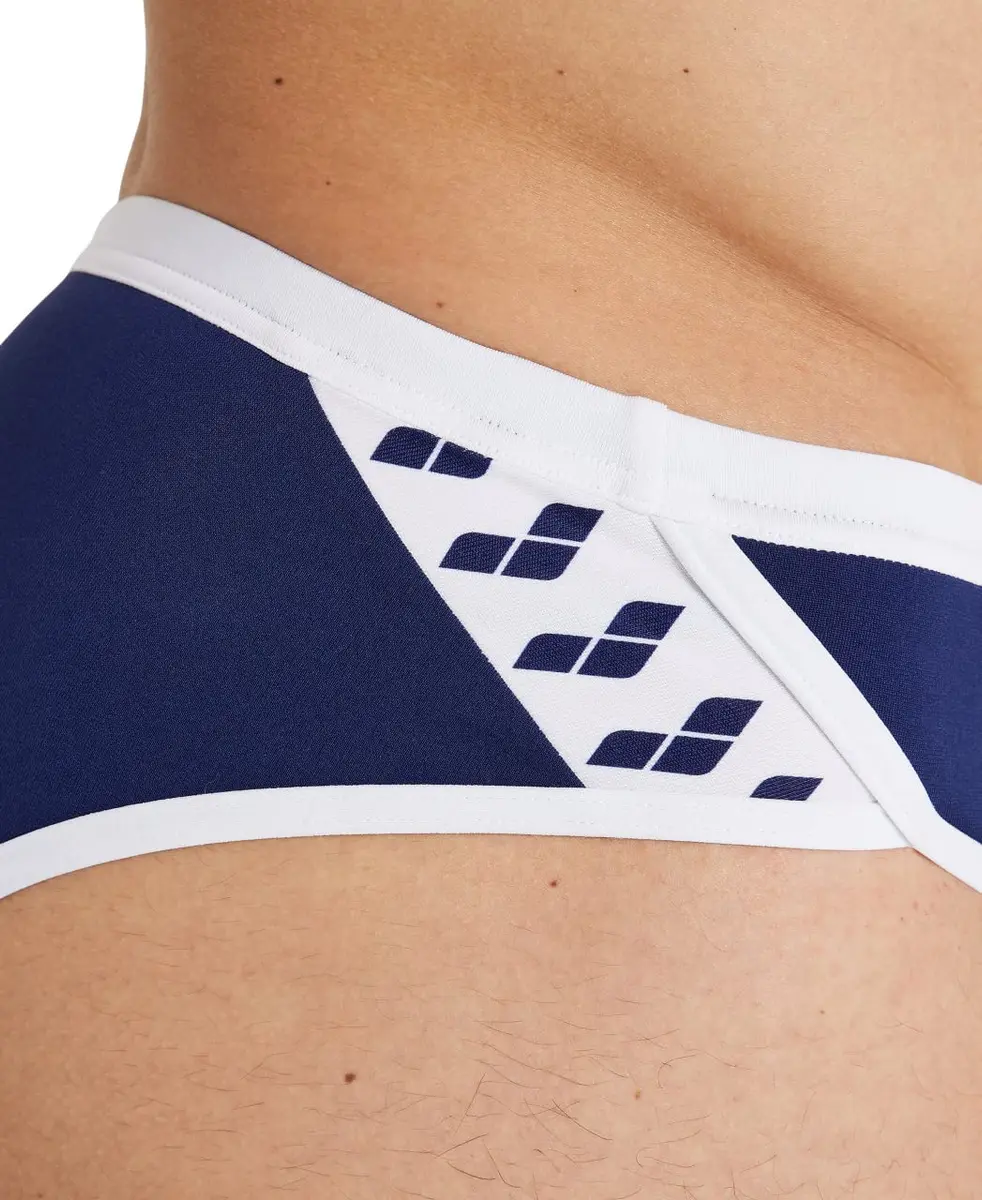 ARENA Men's Icons Swim Brief Solid MaxLife Athletic Swimwear US Size 26 | Chlorine-Resistant & UV Protected - view 5