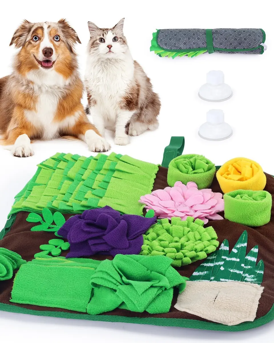 CiyvoLyeen Snuffle Mat for Dogs and Cats 16.5" x 16.5" | Slow Eating & Stress Relief Pet Toy - main product image