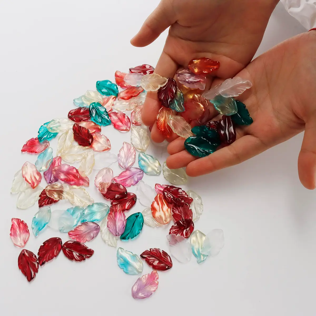 X Hot Popcorn 100 Pcs Glass Leaf Beads | Leaf Shaped Beads for Jewelry & Crafts - view 4