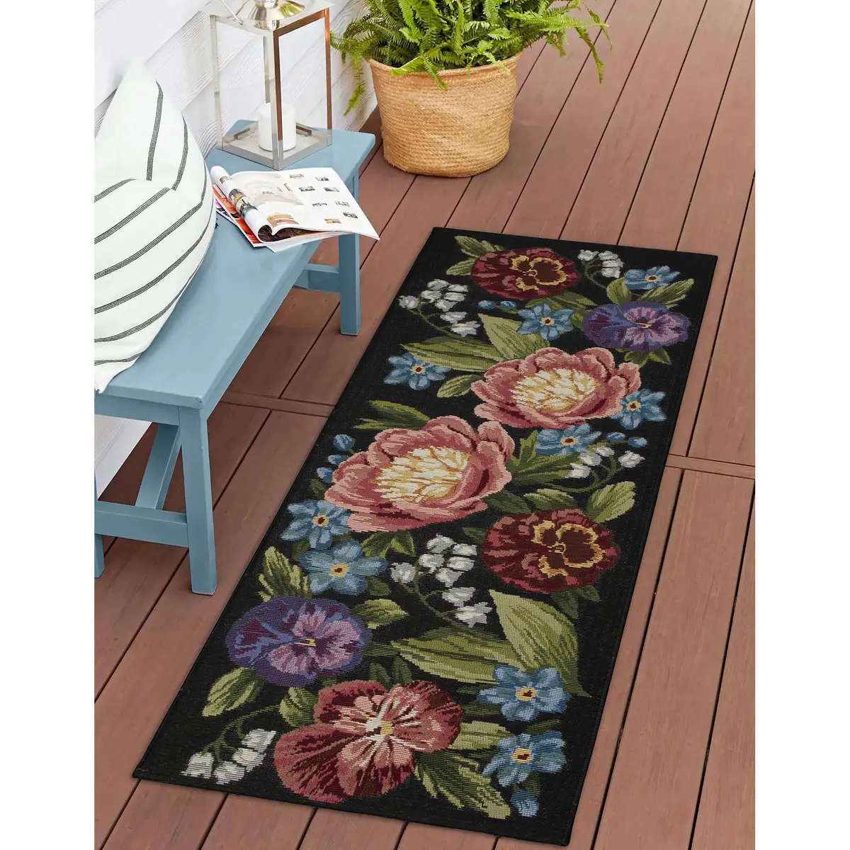 Liora Manne Esencia 1'11" x 4'11" Botanical Indoor/Outdoor Rug | Machine Washable, Non-Slip, Low Profile, Floral Design - main product image