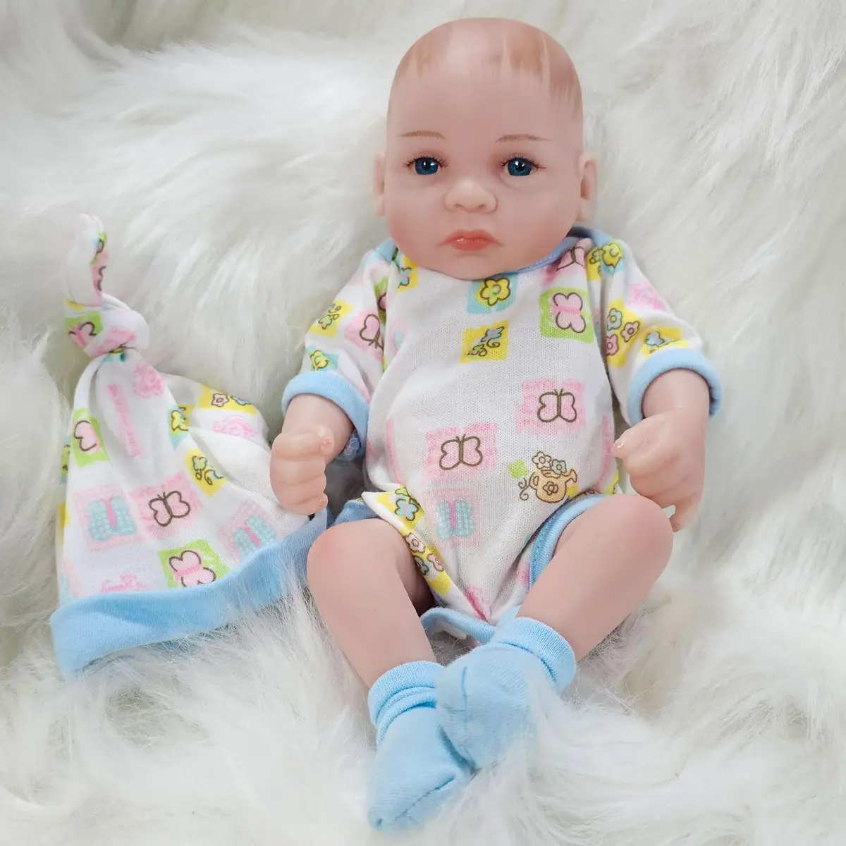 JRLCGYP Realistic Reborn Baby Boy Doll 25 cm (10 Inch) | Anatomically Correct Silicone Vinyl - view 4