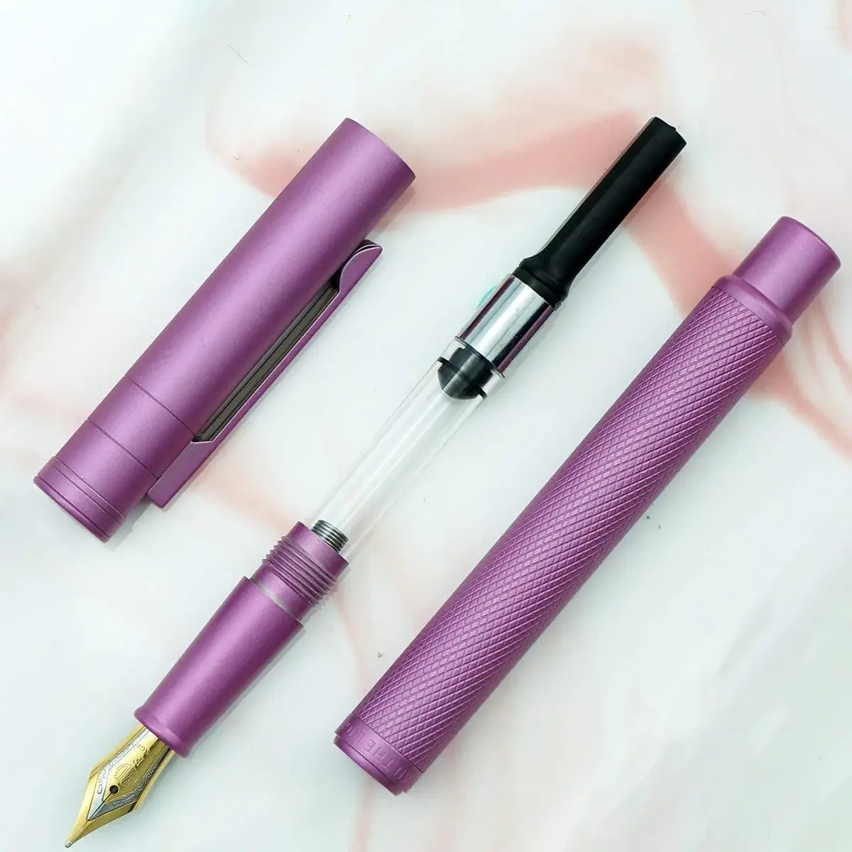 erofa Pink Fountain Pen with Medium Nib and Bamboo Clip, Silver Aluminum Alloy Writing Pen 135mm - view 3