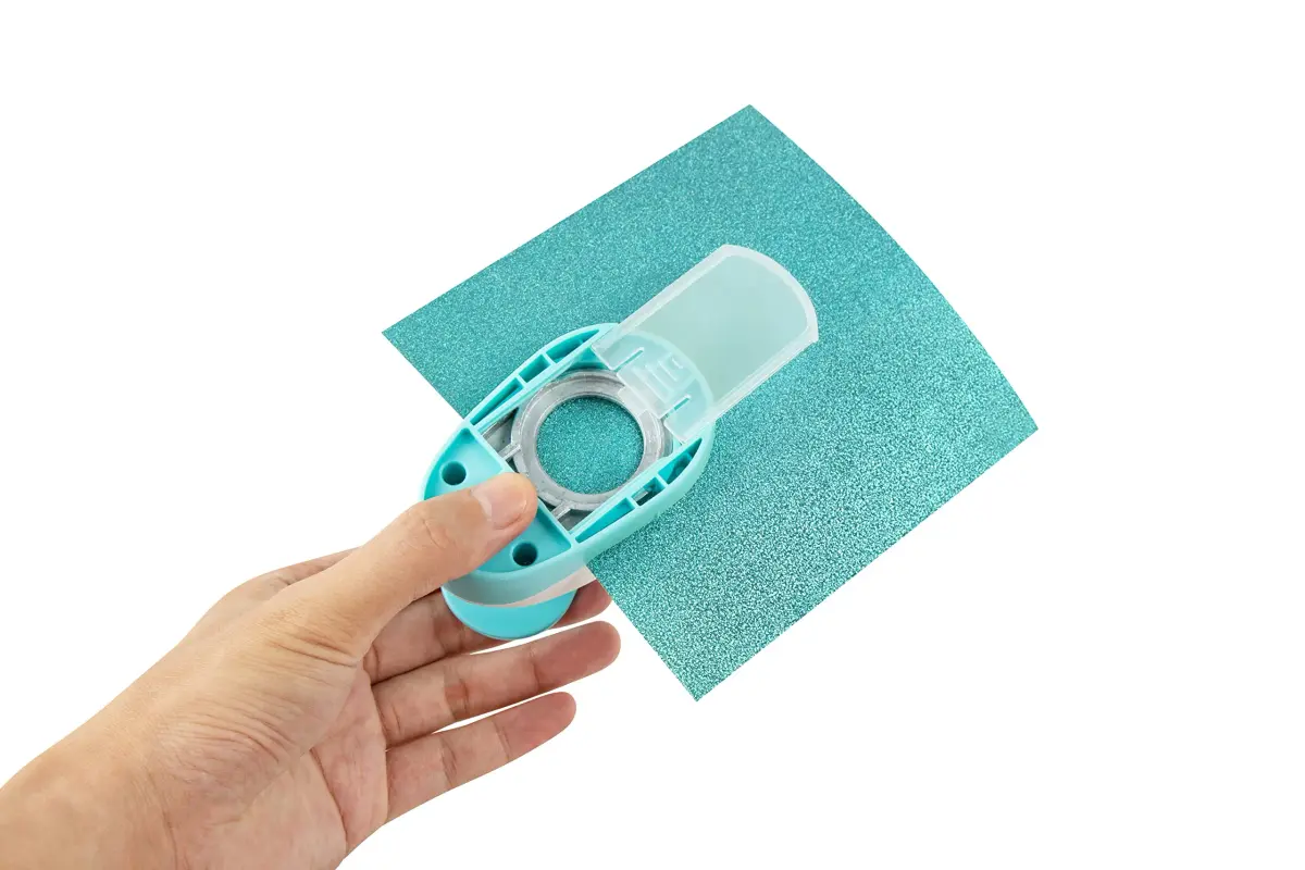 QIQQIKIN 1.18 inch (30mm) Blue Circle Puncher | Lever Action Craft Tool for Paper Crafts - view 6