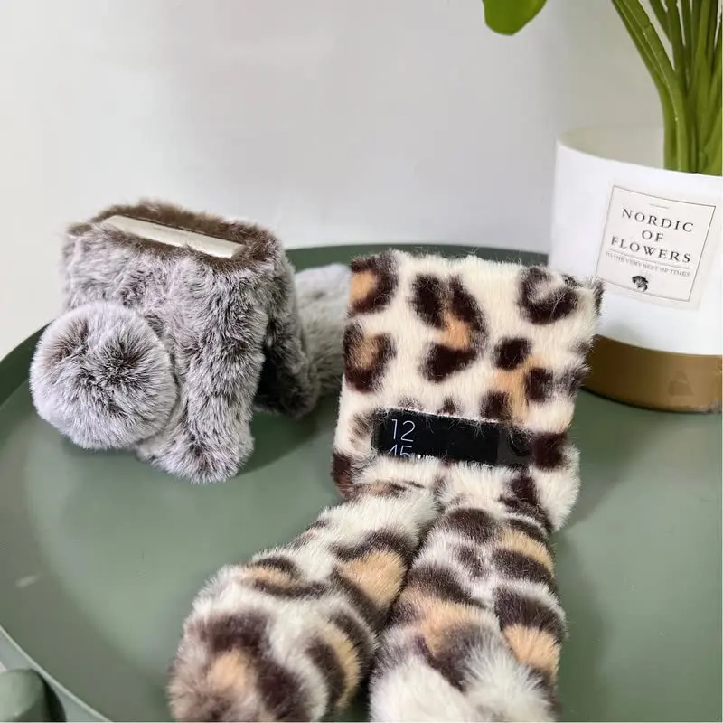 Omio Galaxy Z Flip 4 Faux Fur Plush Case | Pink Leopard Fluffy Back Cover - view 6