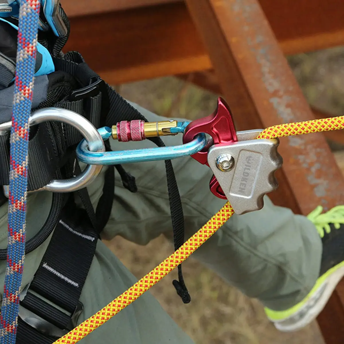 WILDKEN Climbing Ascender Fall Protection Belay Device | Lightweight Magnesium Alloy Rope Grab (7.8*7.5cm, 95g) - view 8