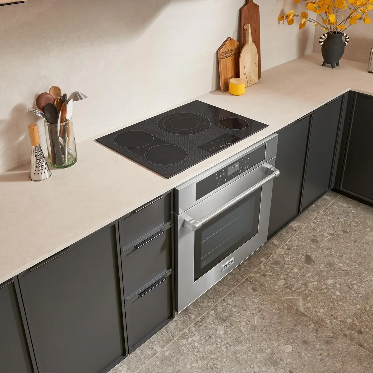 Thor Kitchen 30-Inch Electric Cooktop TEC30 | 4 Elements, 9 Power Levels, Touch Glass Controls - view 4