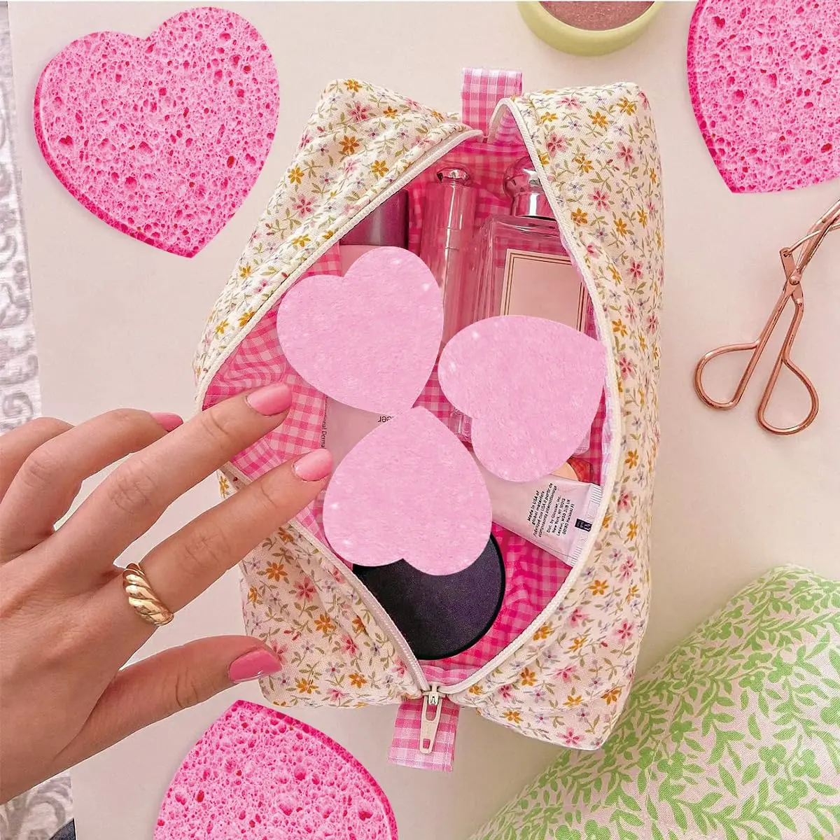 Spunspon Compressed Facial Sponges Pink Heart Shape 50 Count (1 Pack) | Gentle Daily Face Wash & Makeup Removal - view 7