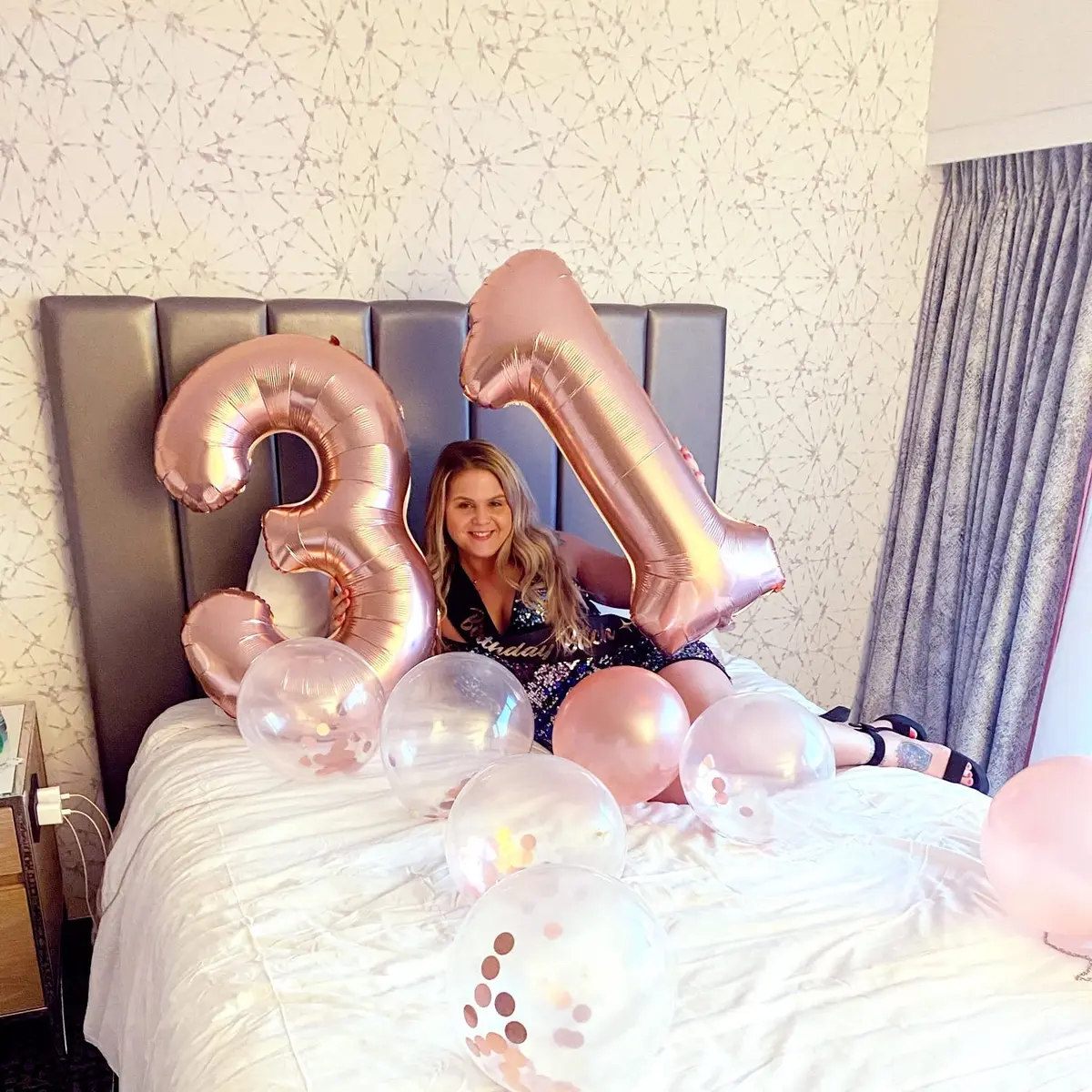 Lingqiang Rose Gold Number 3 Balloon | 40 Inch Large Foil Helium Balloon for Girls & Women Birthday Party Decorations - view 4