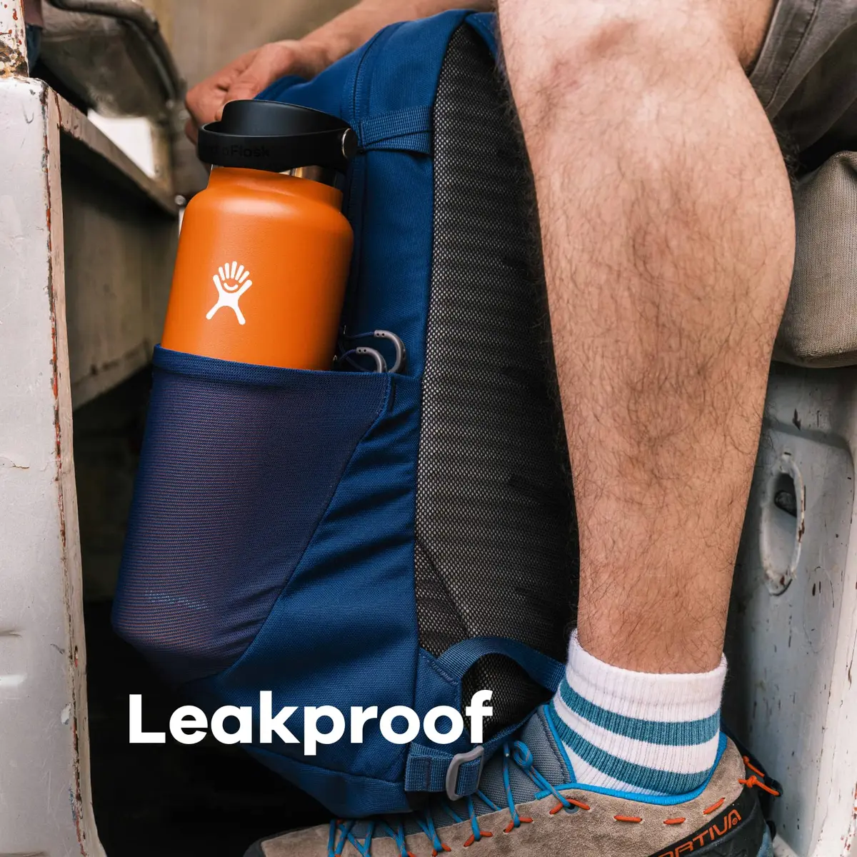 Hydro Flask Wide Mouth Flex Cap Water Bottle 946ml (32 Oz) | Keeps Cold 24 Hrs, Hot 12 Hrs - view 2