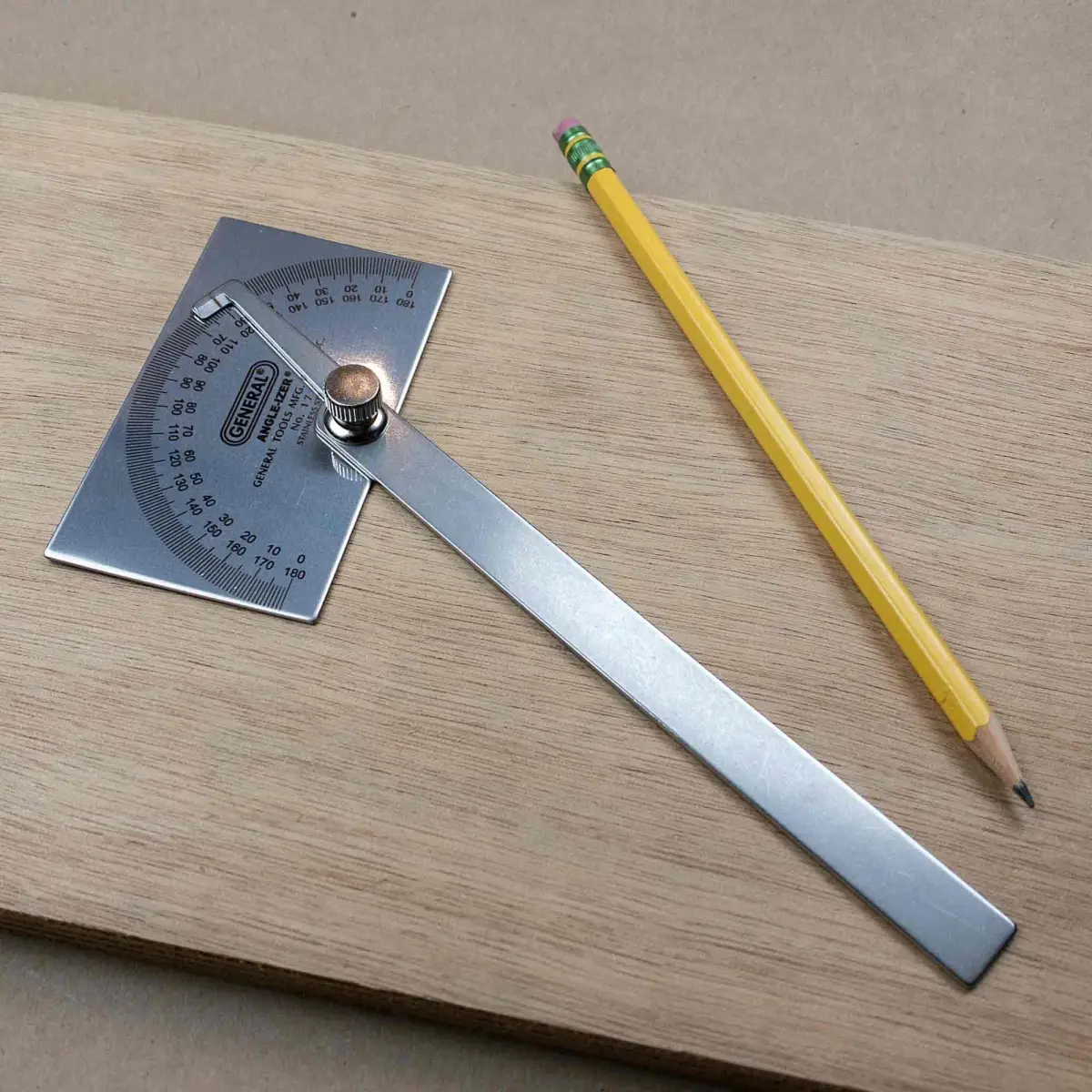 General Tools #17 Stainless Steel Angle Protractor Square Head with 6" Arm & Tungsten Carbide Scribe | 20cm (8") - view 4