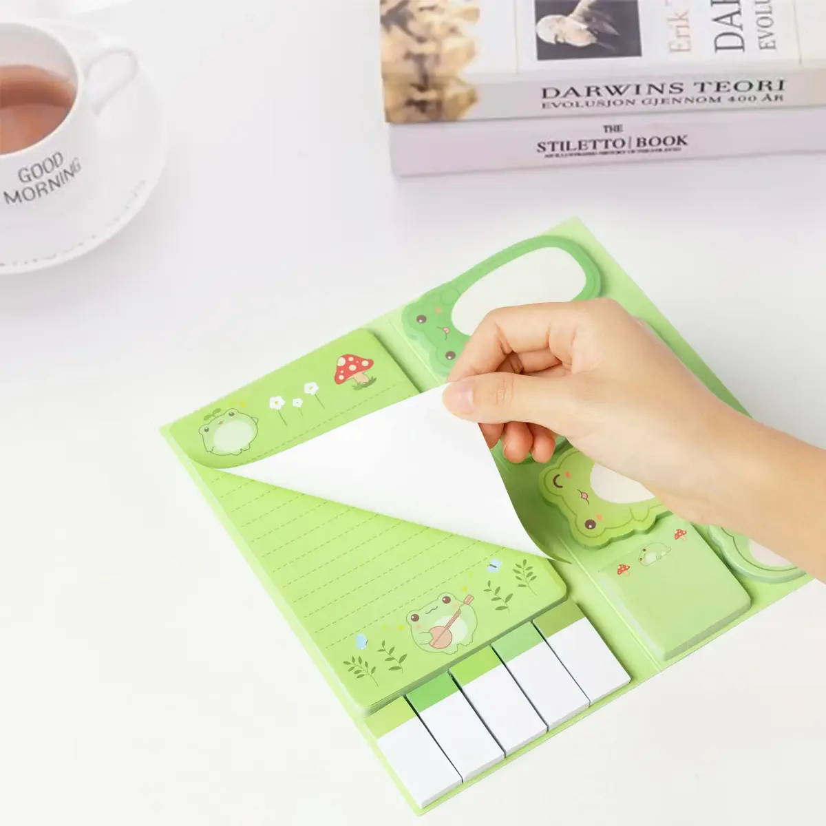 Xqumoi Frog Sticky Notes Set 946ml (32oz) | Cute Cartoon Memo Pads for Daily Reminders - view 2