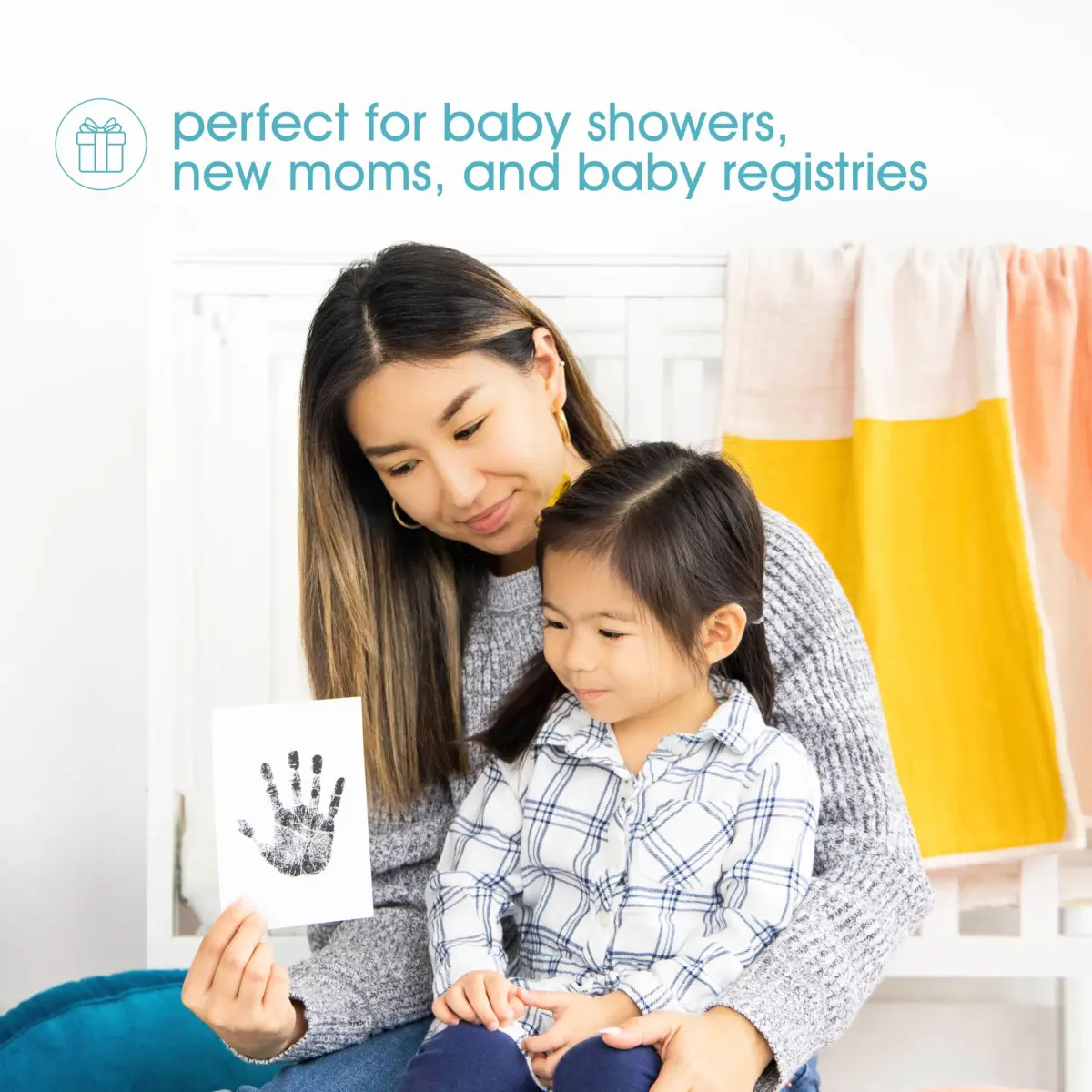Pearhead Clean-Touch Baby Ink Pad Kit, Medium/Large Black | Mess-Free Handprint & Footprint Maker - view 4