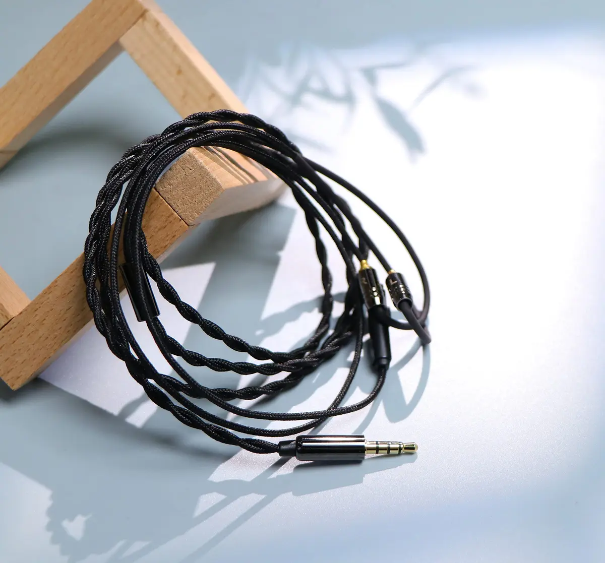 Linsoul Tripowin Zombur 4N OFC in Ear Monitor Cable 1.25m (4ft) with 3.5mm Plug | High Purity Oxygen Free Copper - view 8