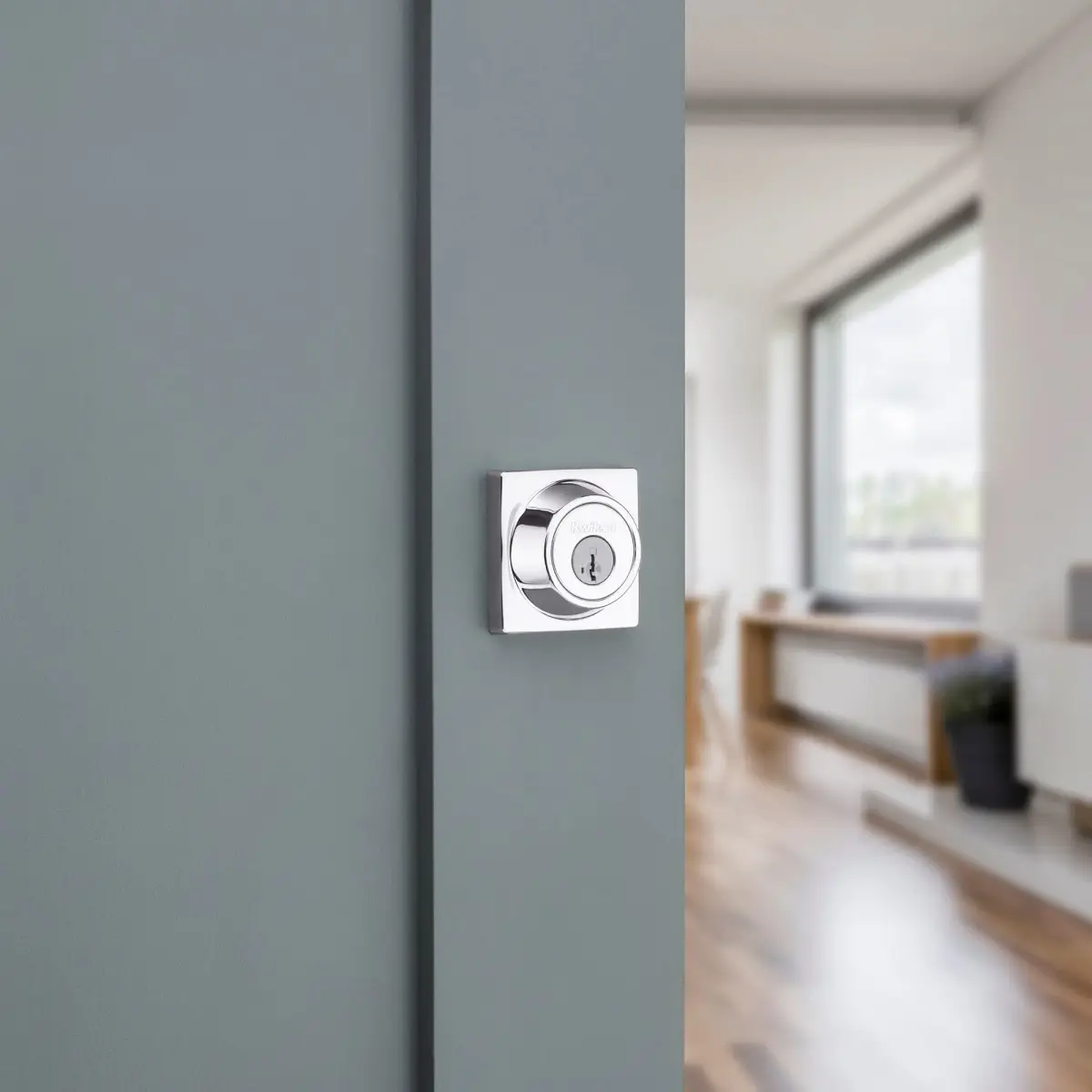 Kwikset 660 Single Cylinder Deadbolt, Polished Chrome - Secure Entry for Indian Homes - view 4