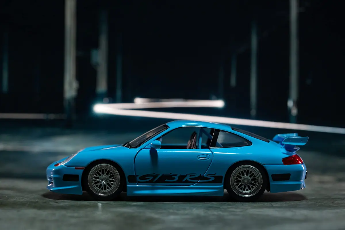 Jada Toys Fast & Furious Brian's Porsche 911 GT3 RS 1:24 Scale Die-cast Car | Licensed Movie Collectible - view 7