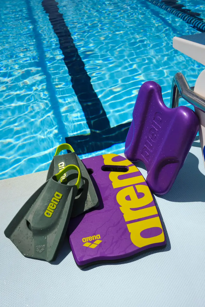 Arena Powerfin Pro II Swim Training Fins Silicone Short Blade Pink Size 7.5-9 | Max Forward Thrust & Flexibility - view 8