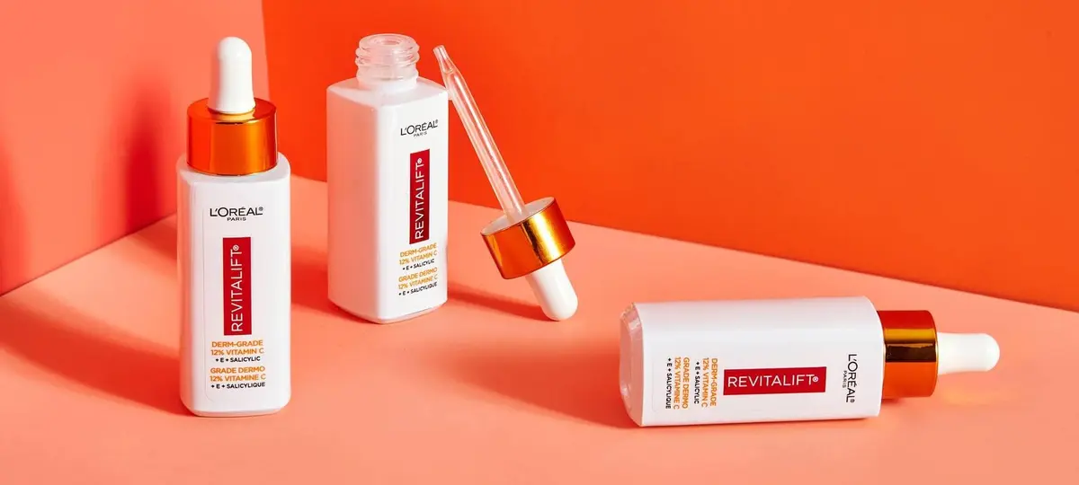 L'Oreal Paris Revitalift Derm Intensives Serum with 12% Vitamin C + E + Salicylic, 30ml | Brightening & Pore Refining - view 9