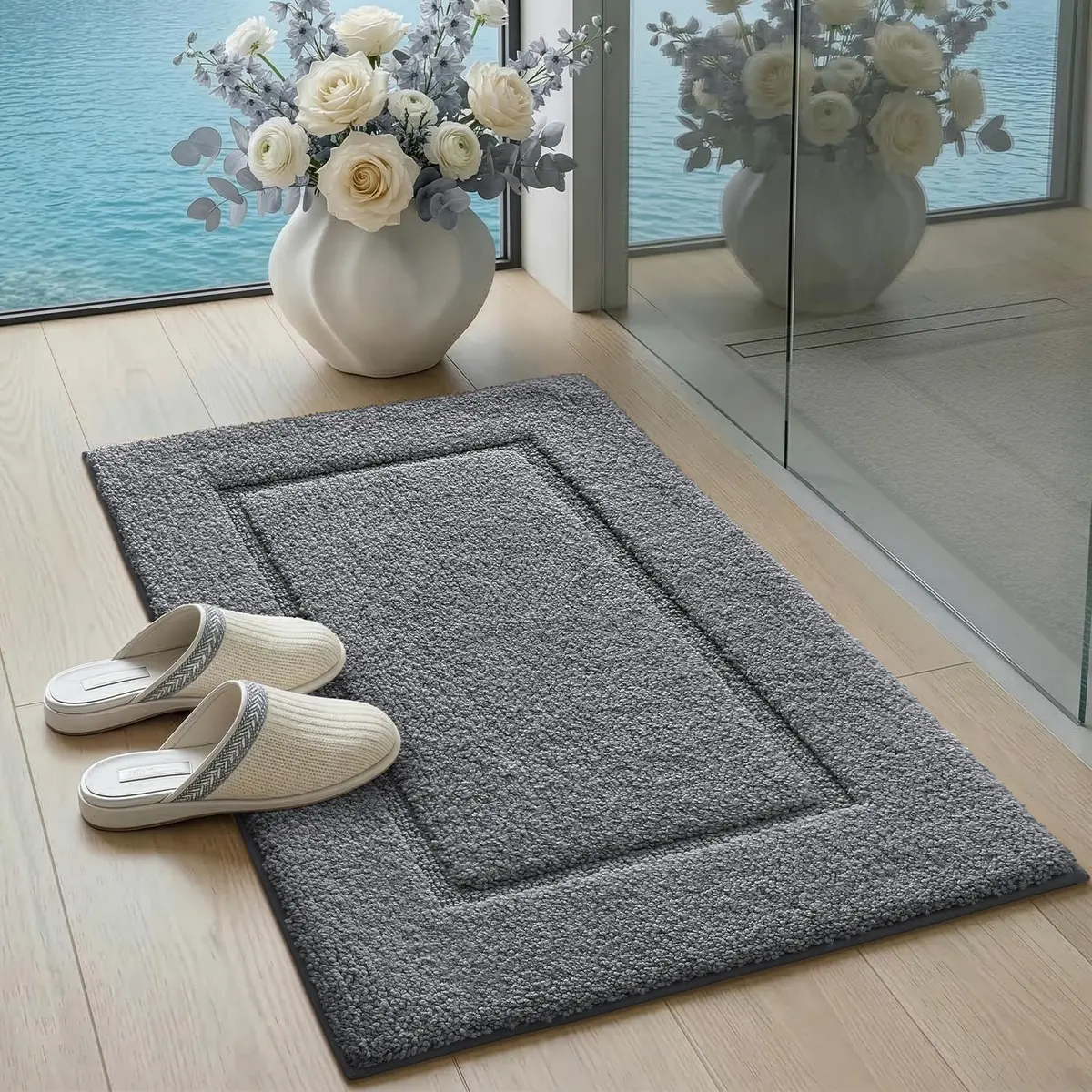 DEXI Grey Microfiber Bath Mat 61cm x 41cm (24"x16") | Soft, Absorbent, Non-Slip Bathroom Rug - view 4