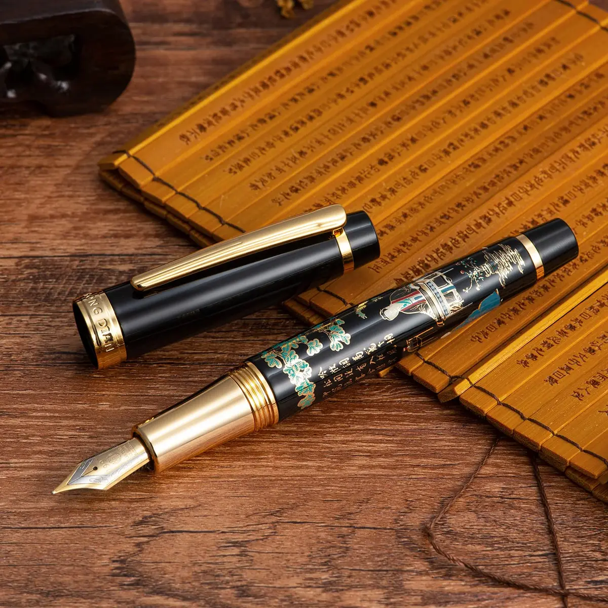 HONG DIAN 231 Chinese Classical Fountain Pen Fine Gold Nib 0.5mm (136mm) | Smooth Writing Pen with Ink Converter - view 5