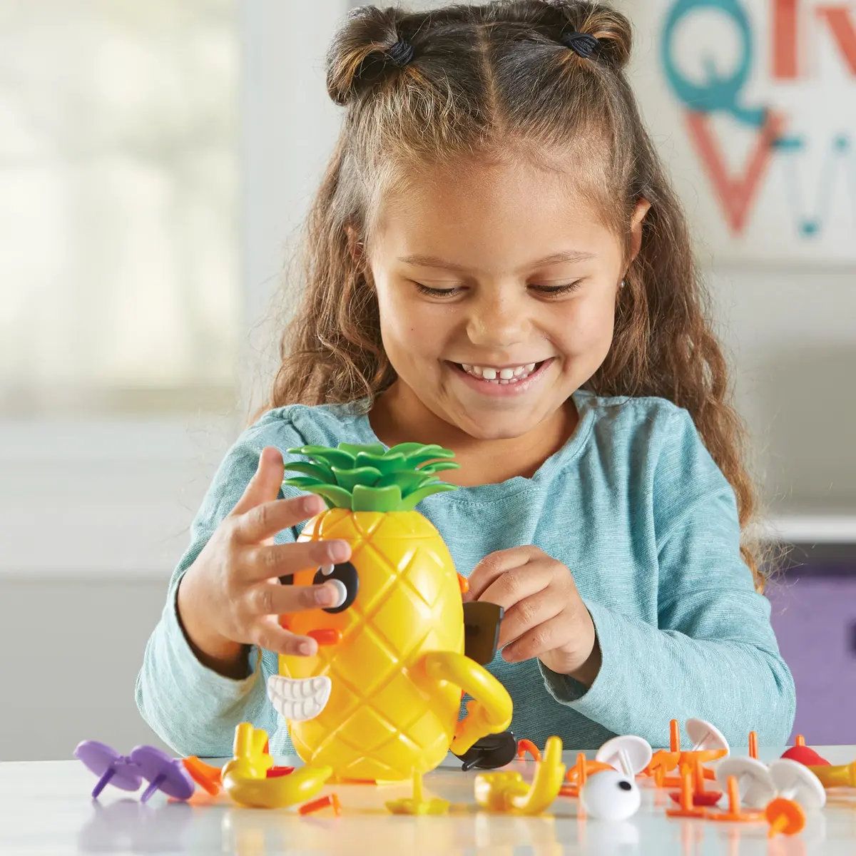 Learning Resources Big Feelings Pineapple Deluxe Set with 40 Face Pieces & Poster | Ages 3+ - view 8