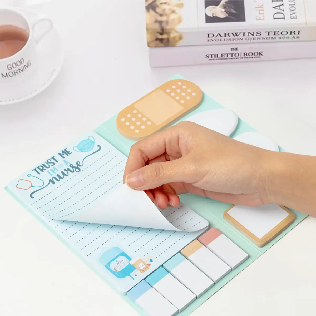 Xqumoi Nurse Sticky Notes Set, 550 Sheets, Cute Cartoon Medical Supplies Memo Pads Bundle | Ideal for Nursing Students & Hospital Staff - view 2