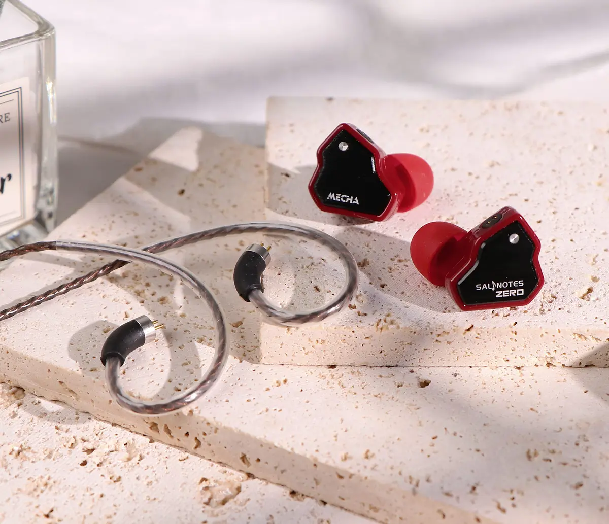 Linsoul Salnotes Zero In-Ear Earphones 10mm Dynamic Driver | HiFi Sound, Detachable Cable, Red - view 8