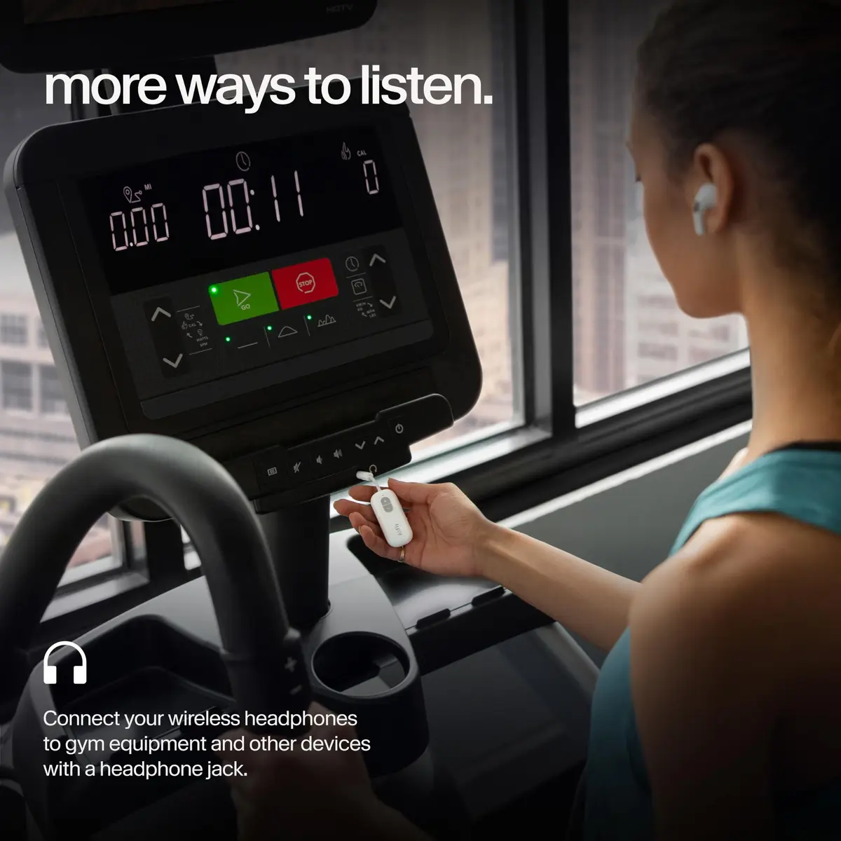 Twelve South AirFly SE Bluetooth Wireless Audio Transmitter Adapter White | Connect AirPods to Airplanes & Gym Equipment - view 5