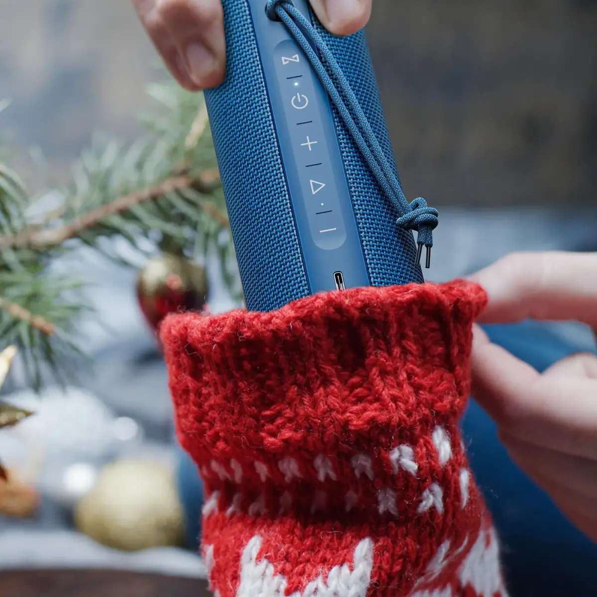 MIATONE 36W Portable Bluetooth Speaker | Stereo Sound, 24H Playtime, IPX7 Waterproof (Blue) - view 9