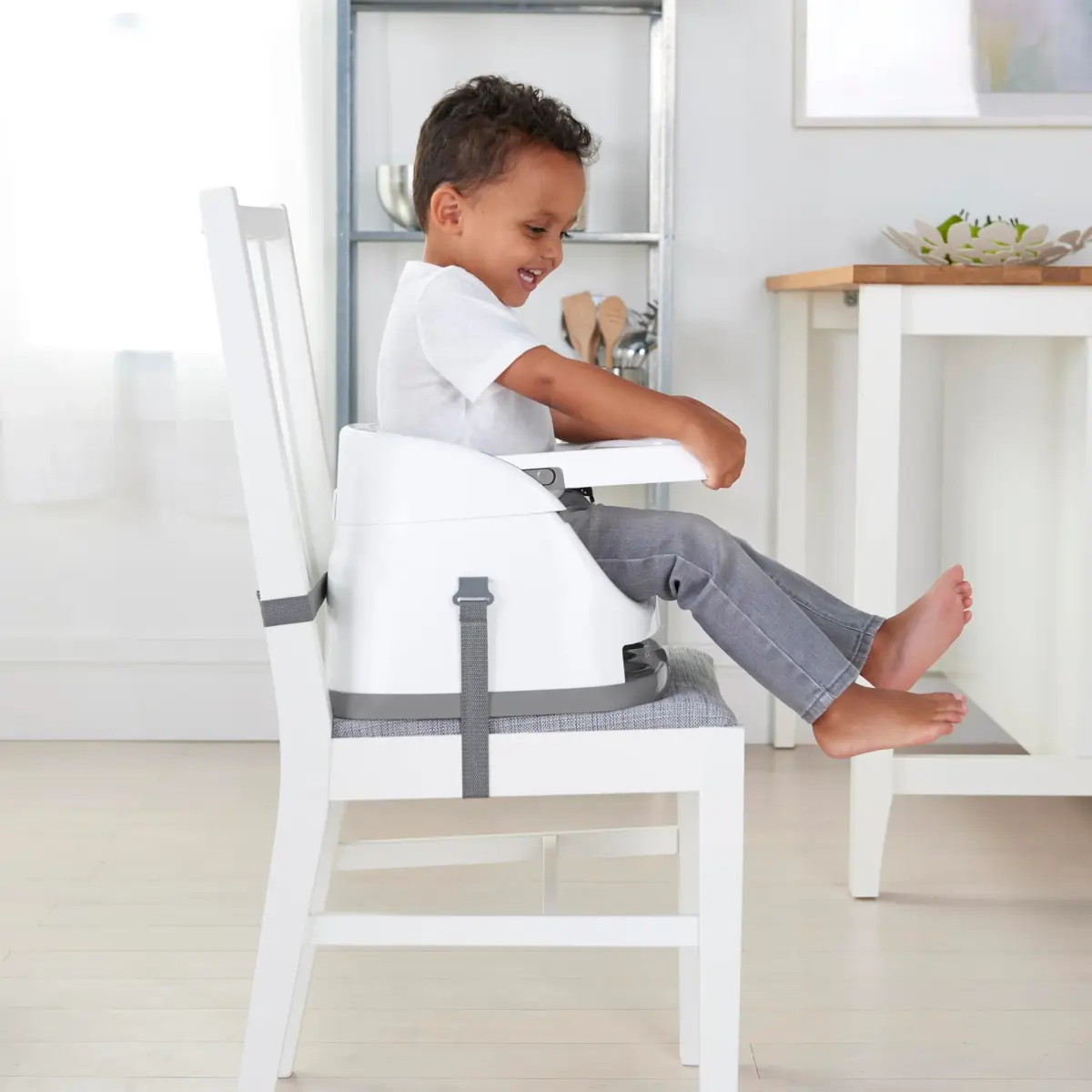 Ingenuity Baby Base 2-in-1 Booster Feeding and Floor Seat with Self-Storing Tray - Mist | 43.8cm x 29.9cm x 38.7cm - view 7
