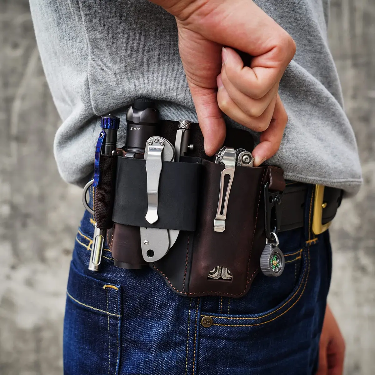 Sayram ST1 Leather Multitool Sheath with Clip, 100g (3.5oz) | EDC Belt Organizer for Leatherman Tools, Pen, Keychain - view 2